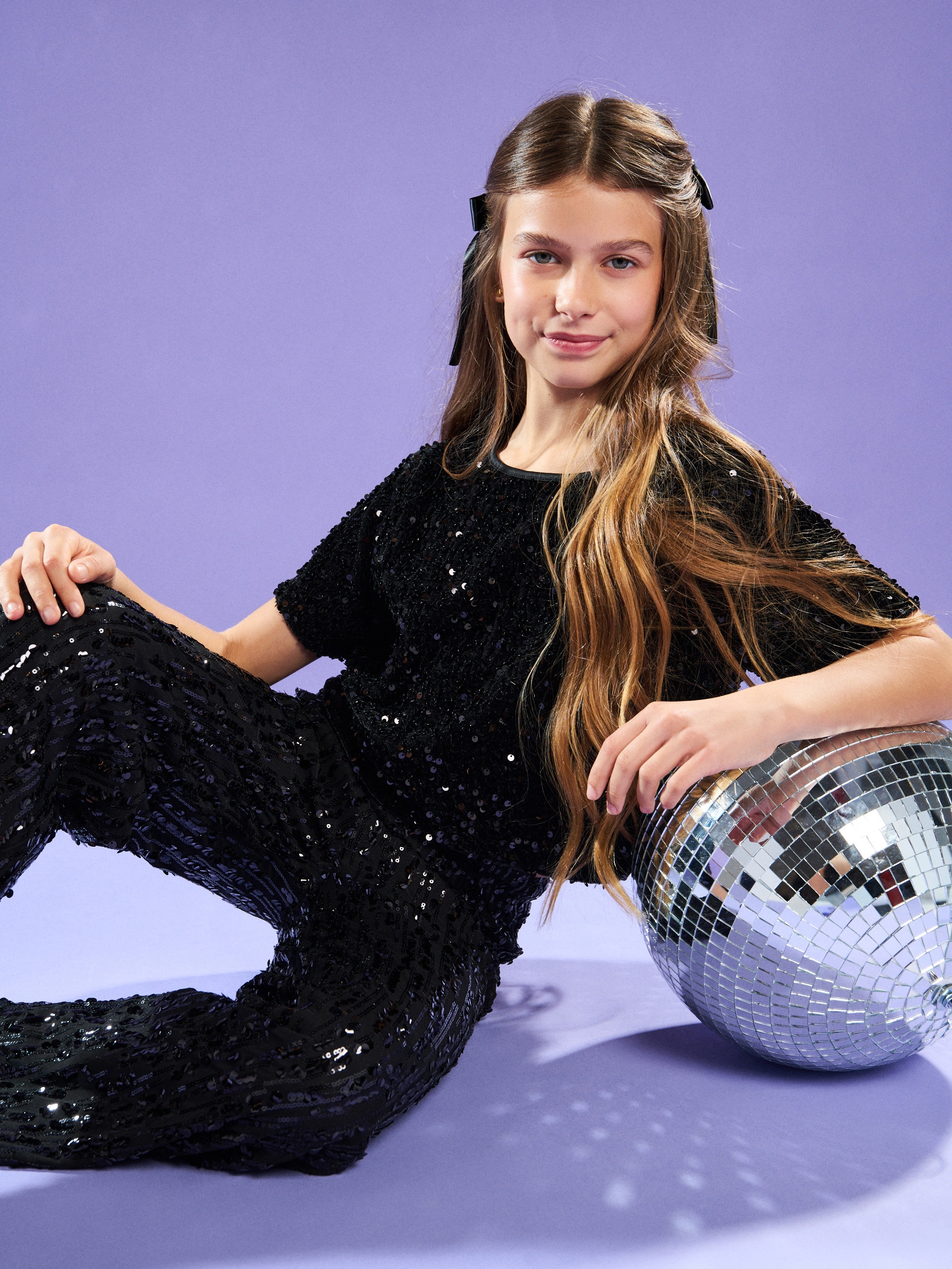 Sinsay - Κομψή μπλούζα με λαμπερές παγιέτες - μαυρο φωτογραφία