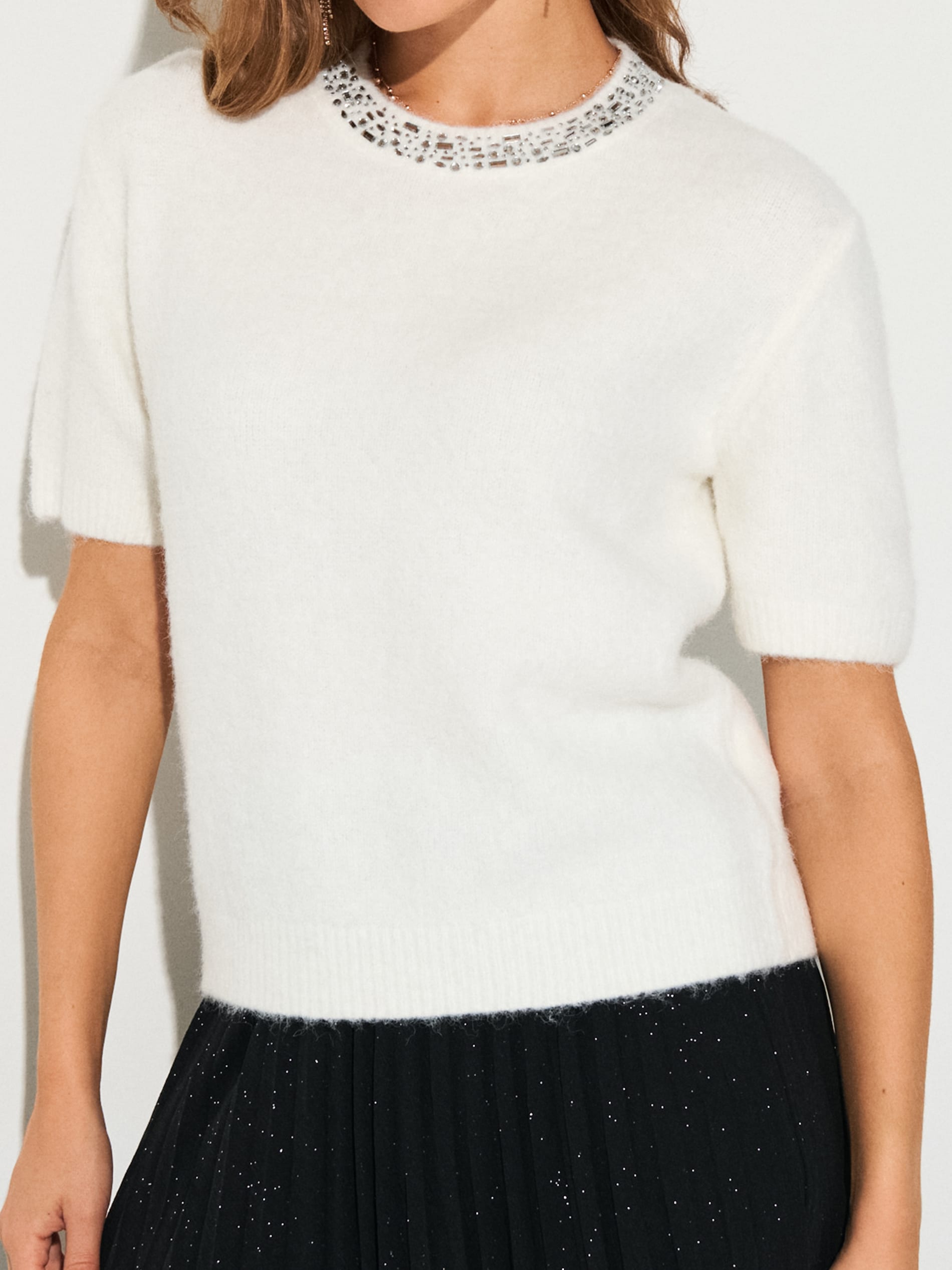 Sinsay - Μπλούζα-πουλόβερ με μείγμα μαλλιού - κρεμ φωτογραφία