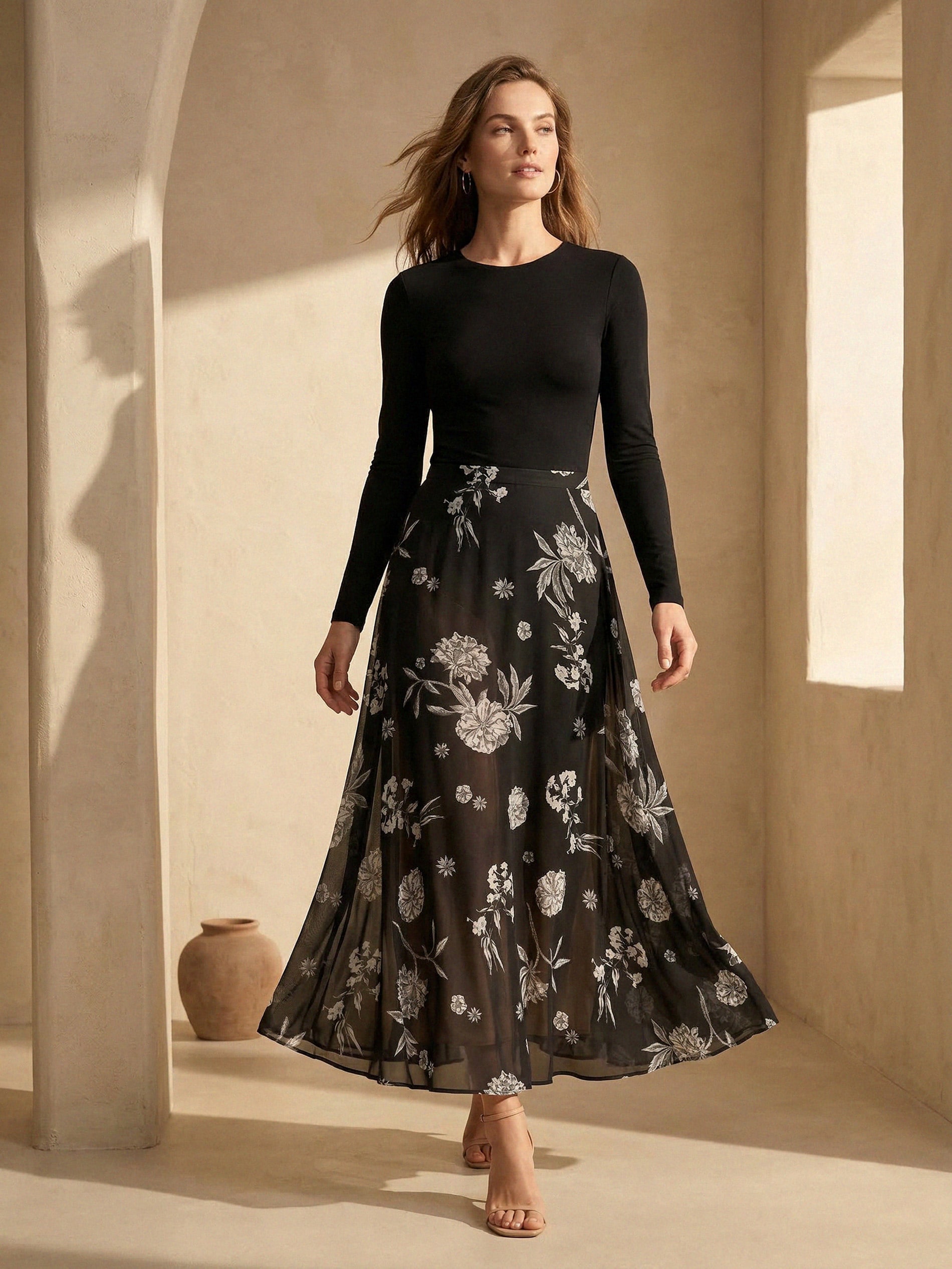 Sinsay - Rozkloszowana spódnica midi w kwiaty - wielobarwny