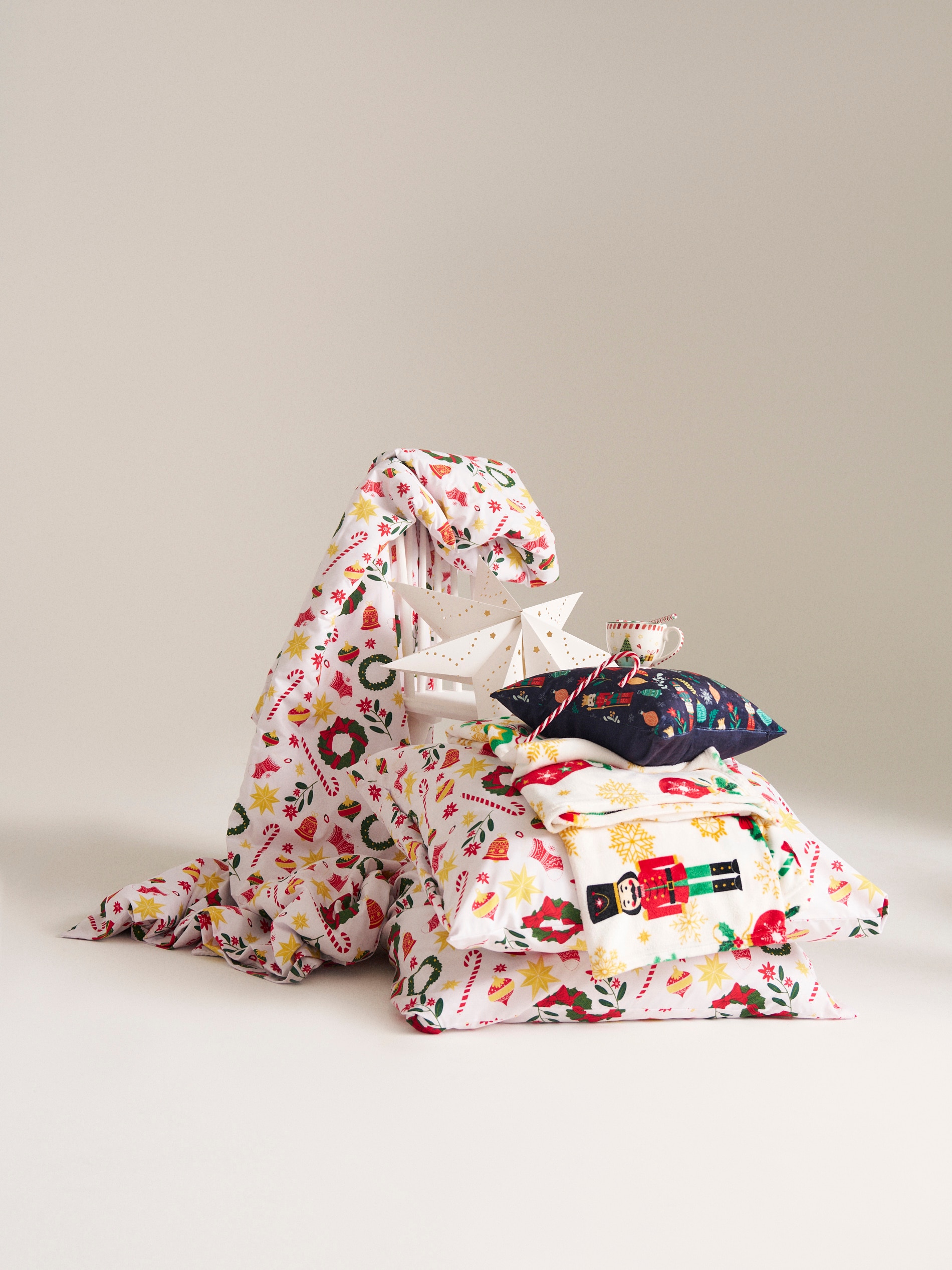 Sinsay - Σετ με βαμβακερά κλινοσκεπάσματα - πολυχρωμο φωτογραφία