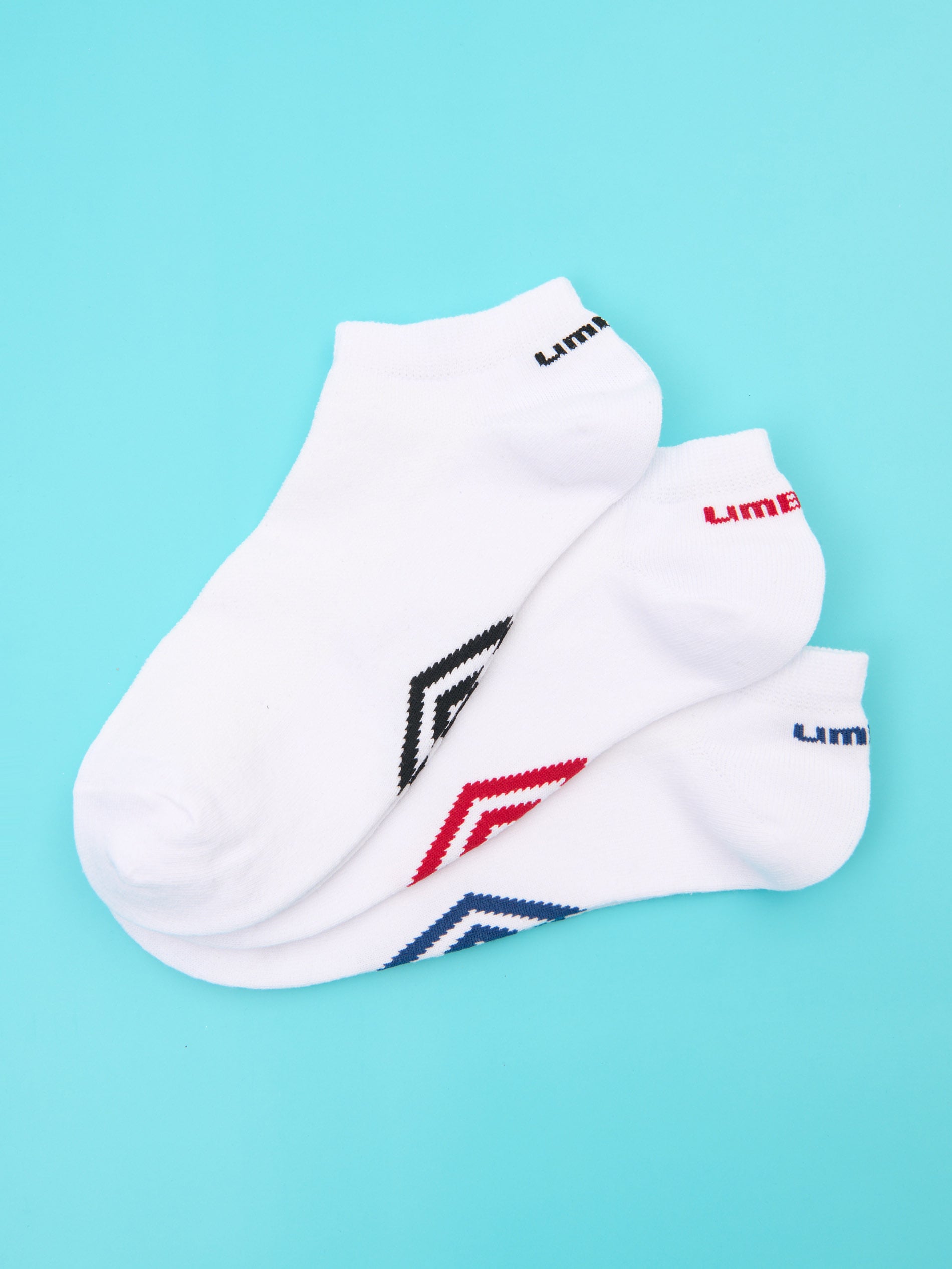 Sinsay - Skarpetki Umbro 3 pack - biały