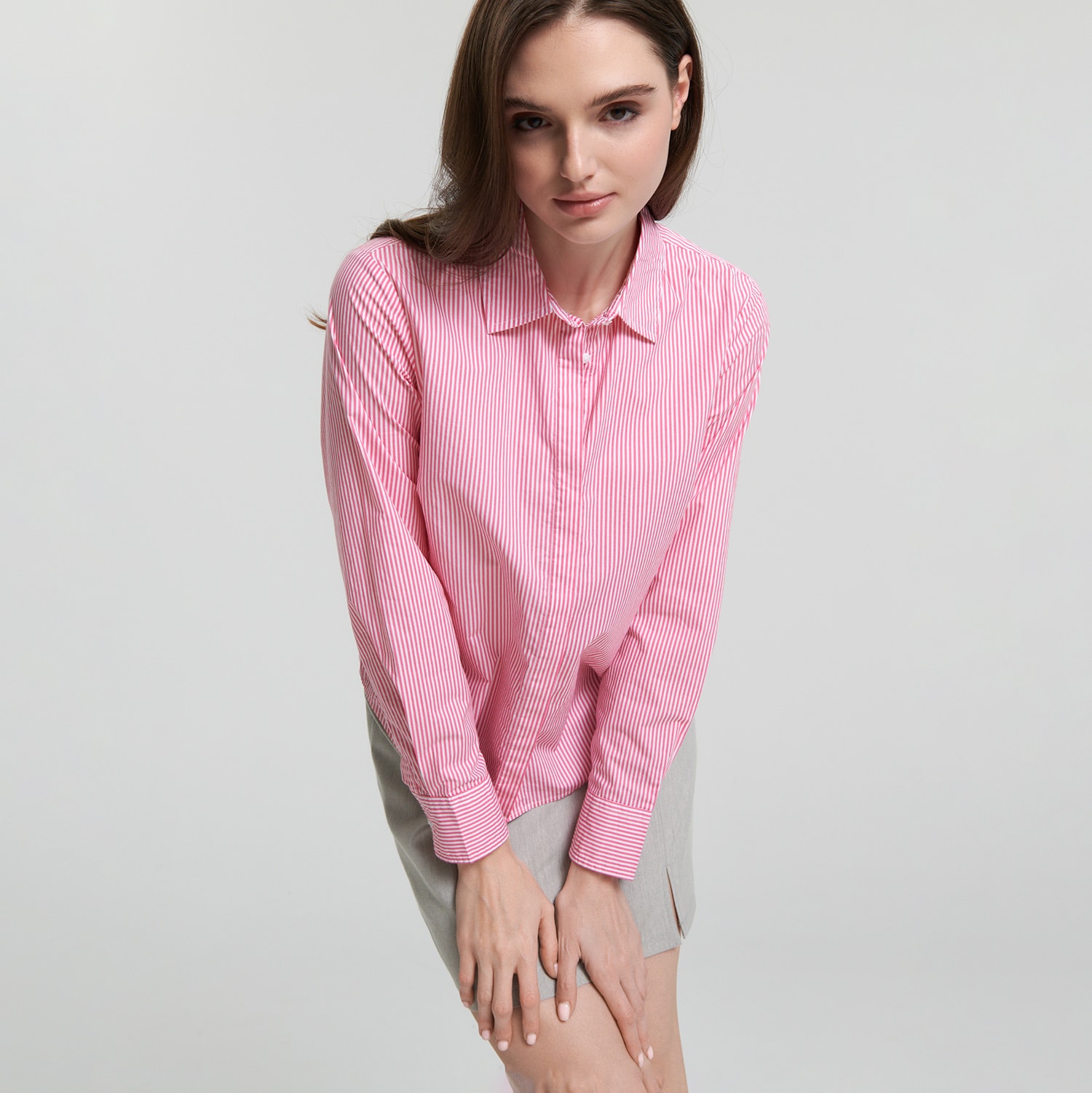 E-shop Sinsay - Bavlnená košeľa - Viacfarebná