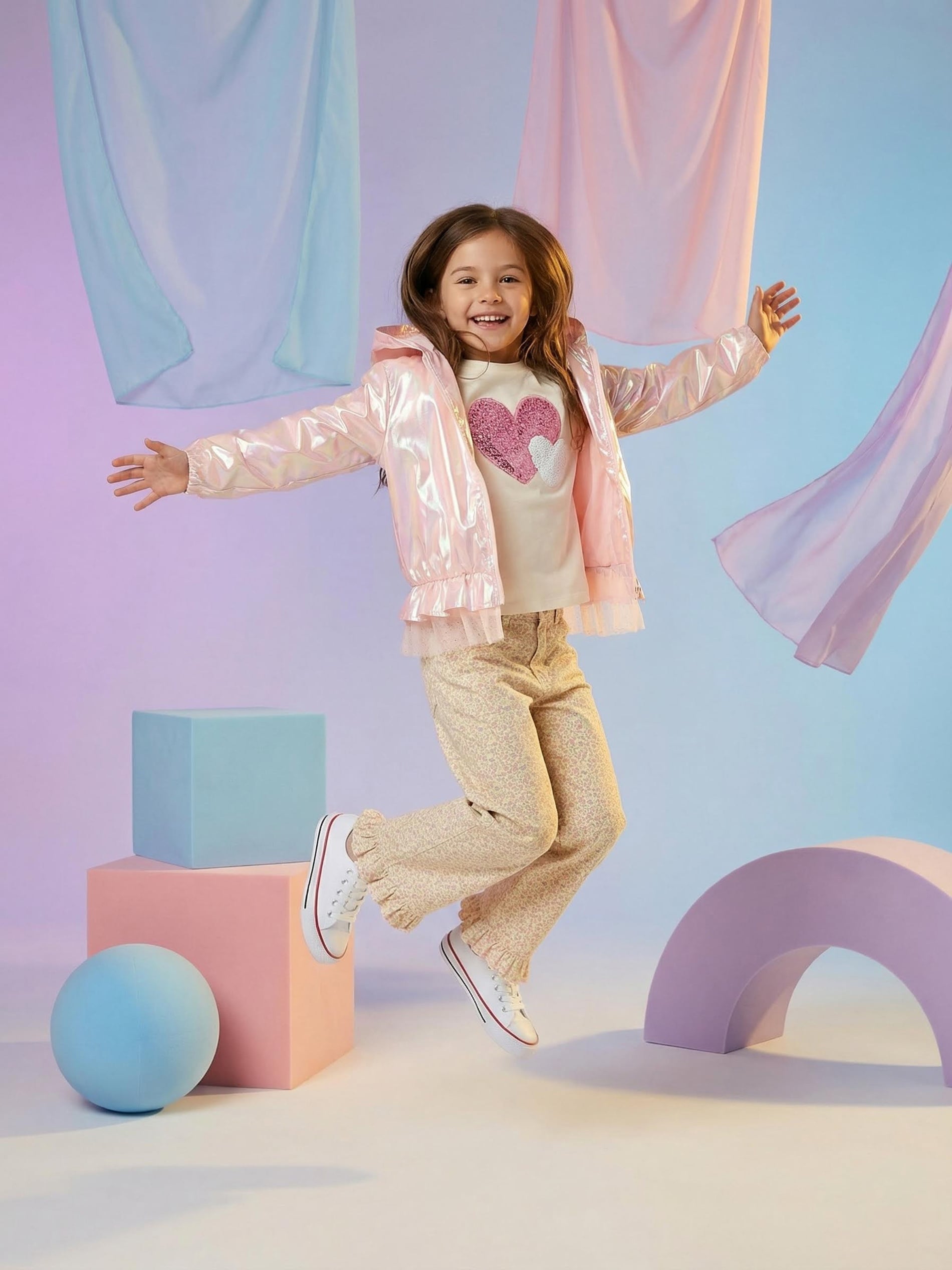 Sinsay - Kurtka wiatrówka z kapturem i ściągaczami - różowy