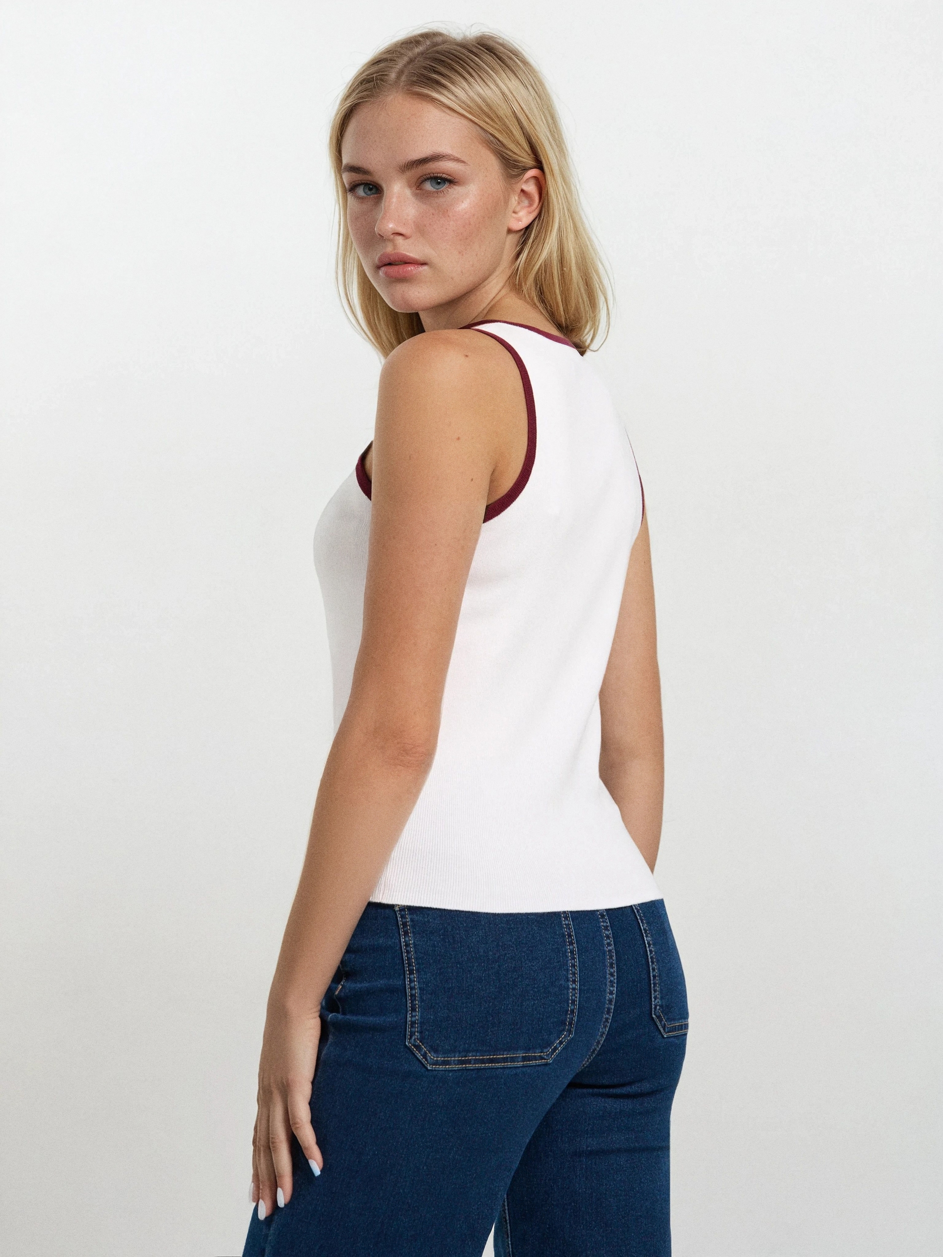 Sinsay - Μπλούζα χωρίς μανίκια - κρεμ φωτογραφία