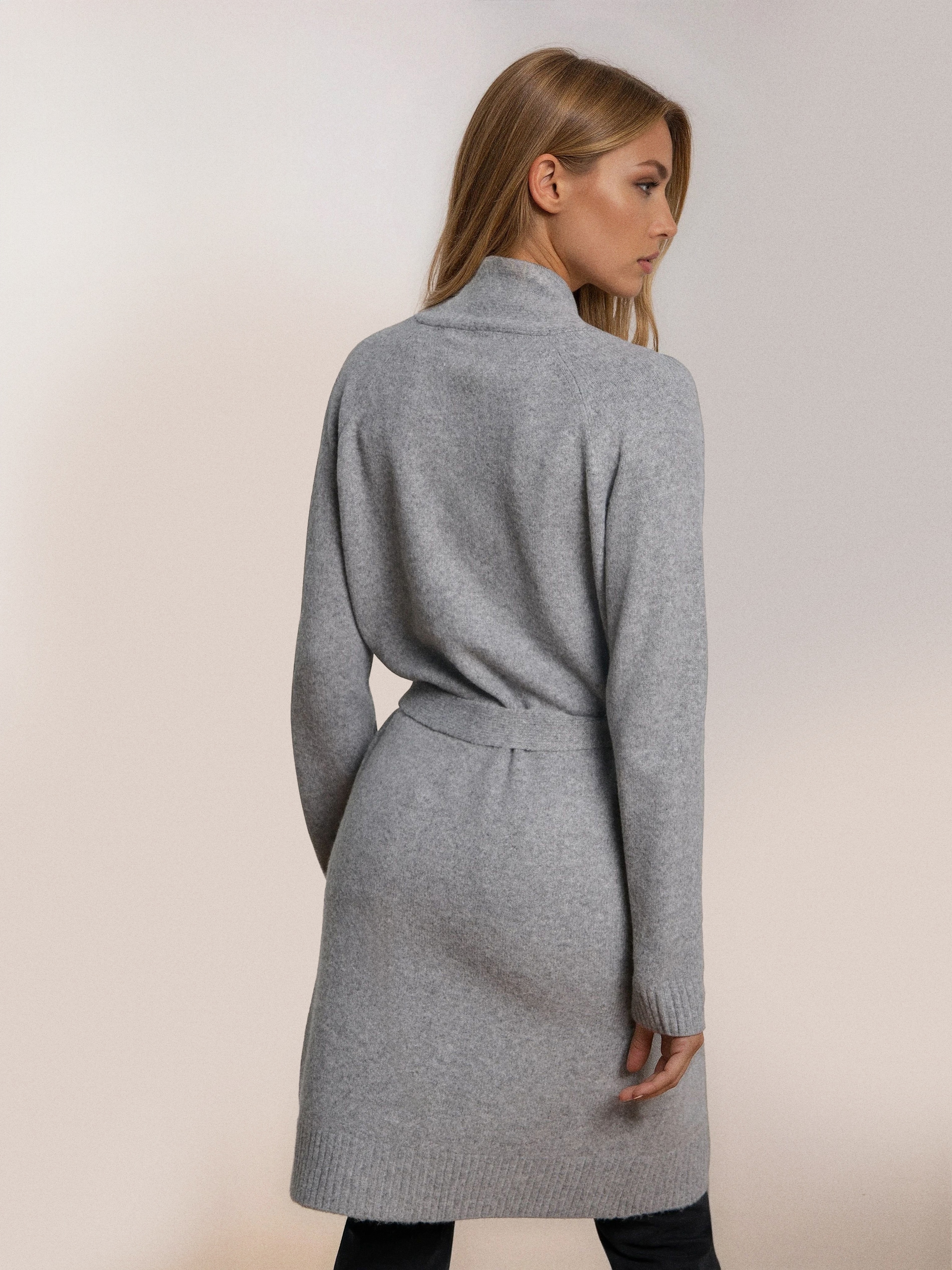 Sinsay - Μακρύ καρντιγκάν με ζώνη - ανοιχτό γκρι φωτογραφία