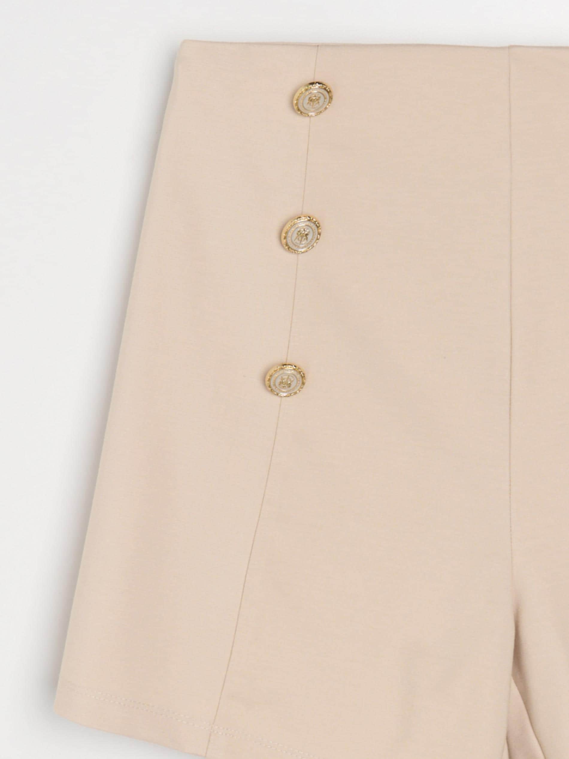 Sinsay - Σορτς με διακοσμητικά κουμπιά - μπεζ φωτογραφία