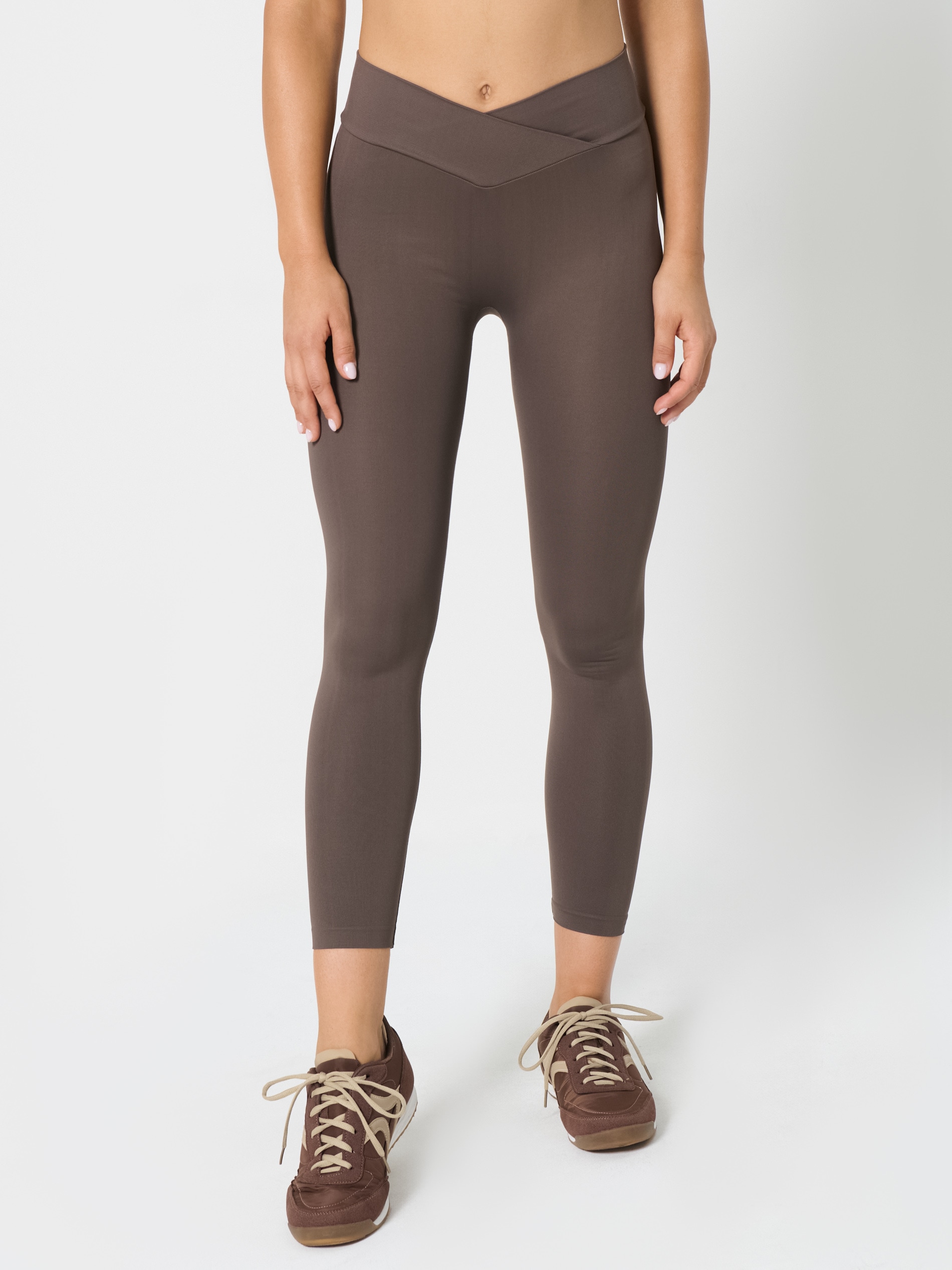 Sinsay - Legginsy sportowe - brązowy