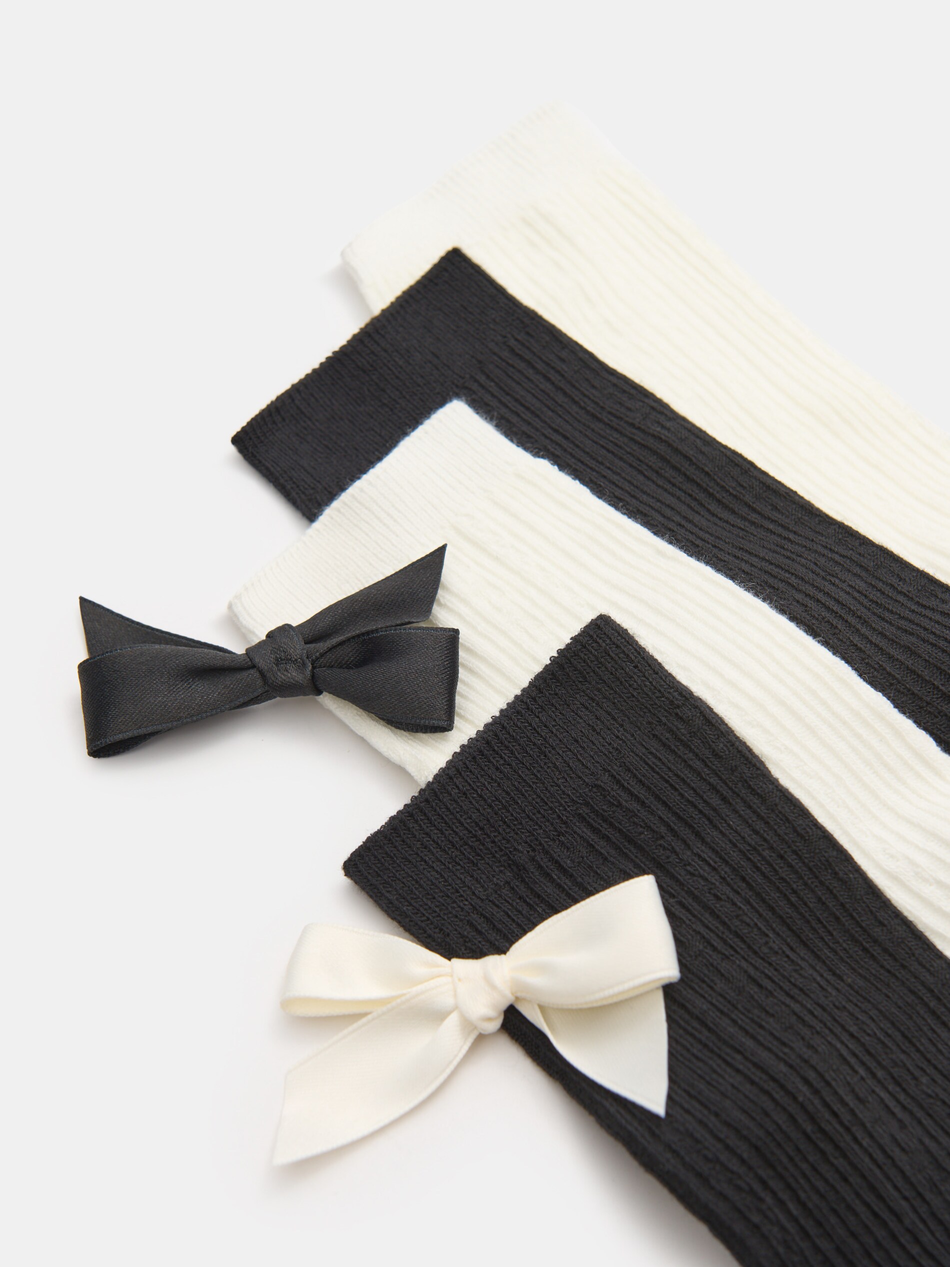 Sinsay - Σετ με 4 ζεύγη κάλτσες - πολυχρωμο φωτογραφία