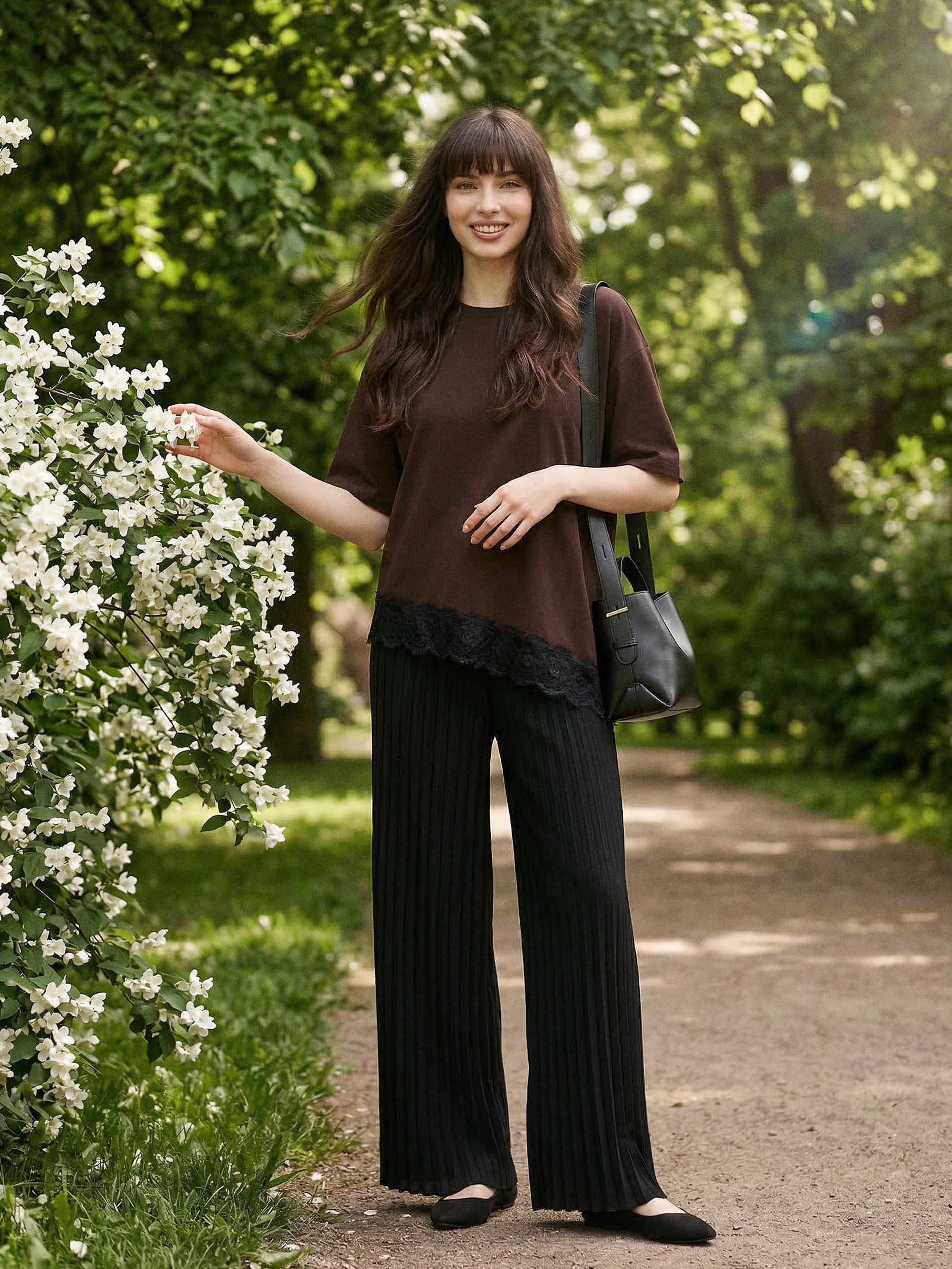 Sinsay - Bawełniana bluzka z koronkowym wykończeniem - brązowy