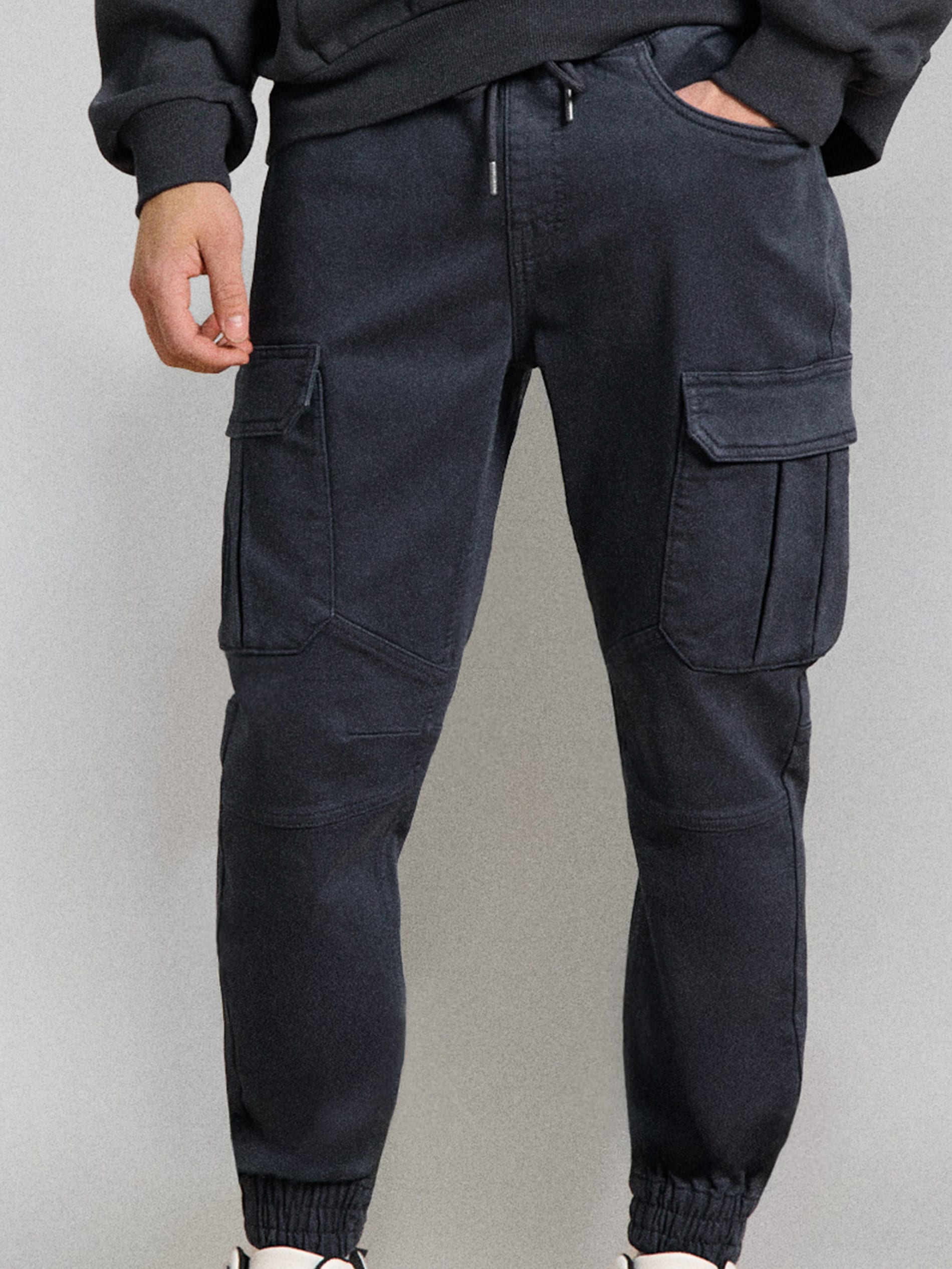 Sinsay - Jeansy regular jogger cargo - niebieski
