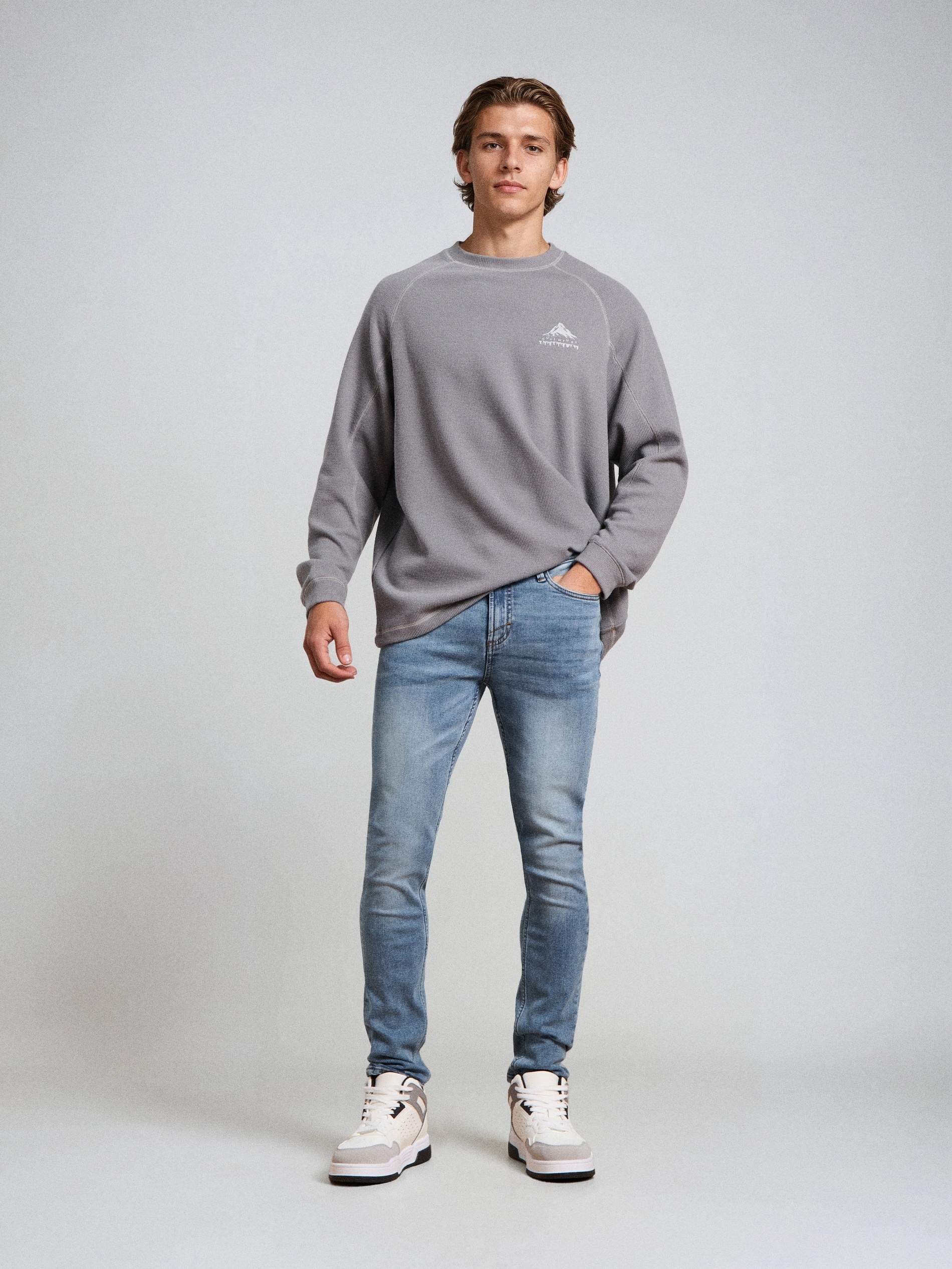 Sinsay - Τζιν super skinny - μπλε τζιν φωτογραφία