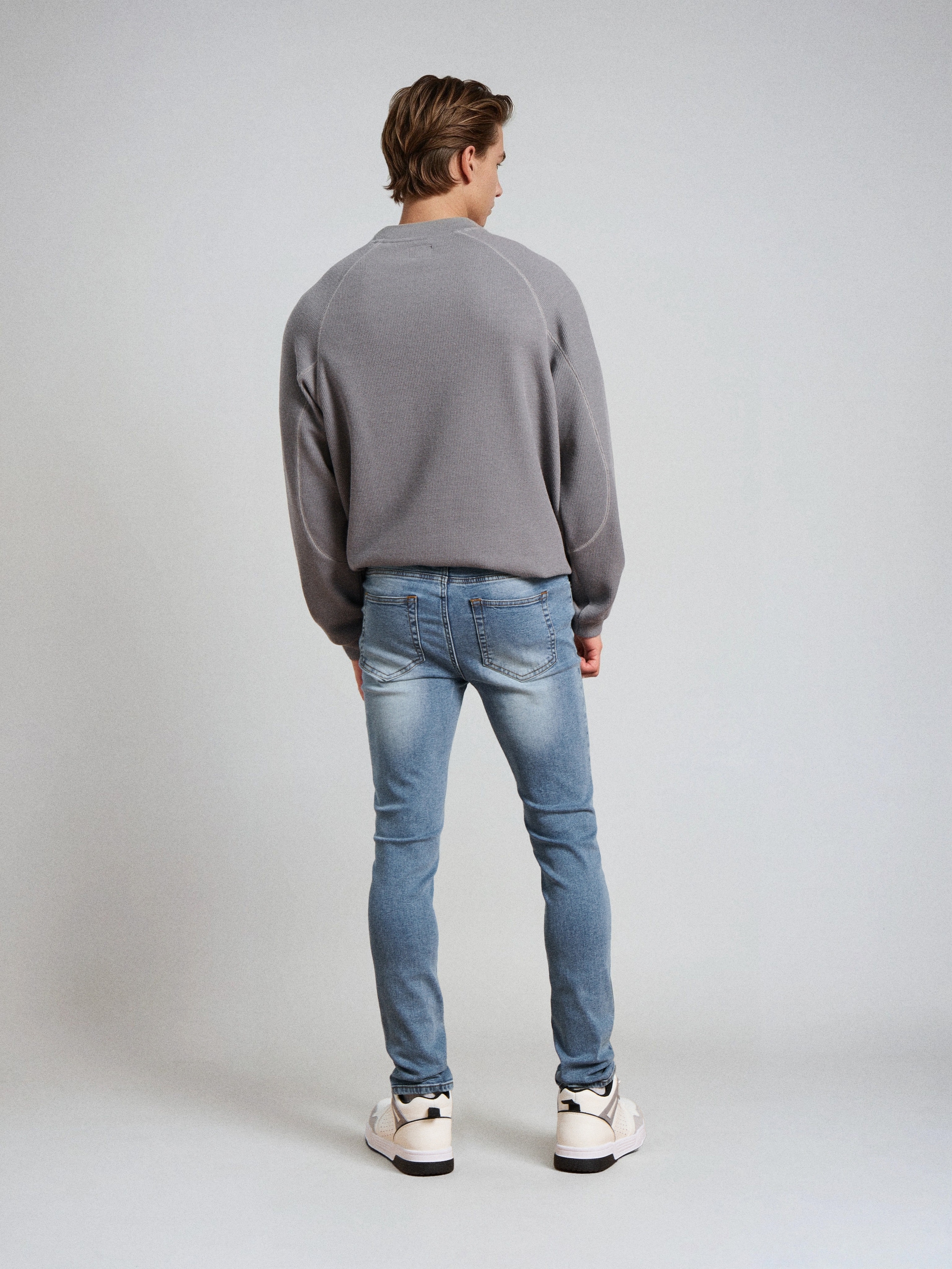 Sinsay - Τζιν super skinny - μπλε τζιν φωτογραφία