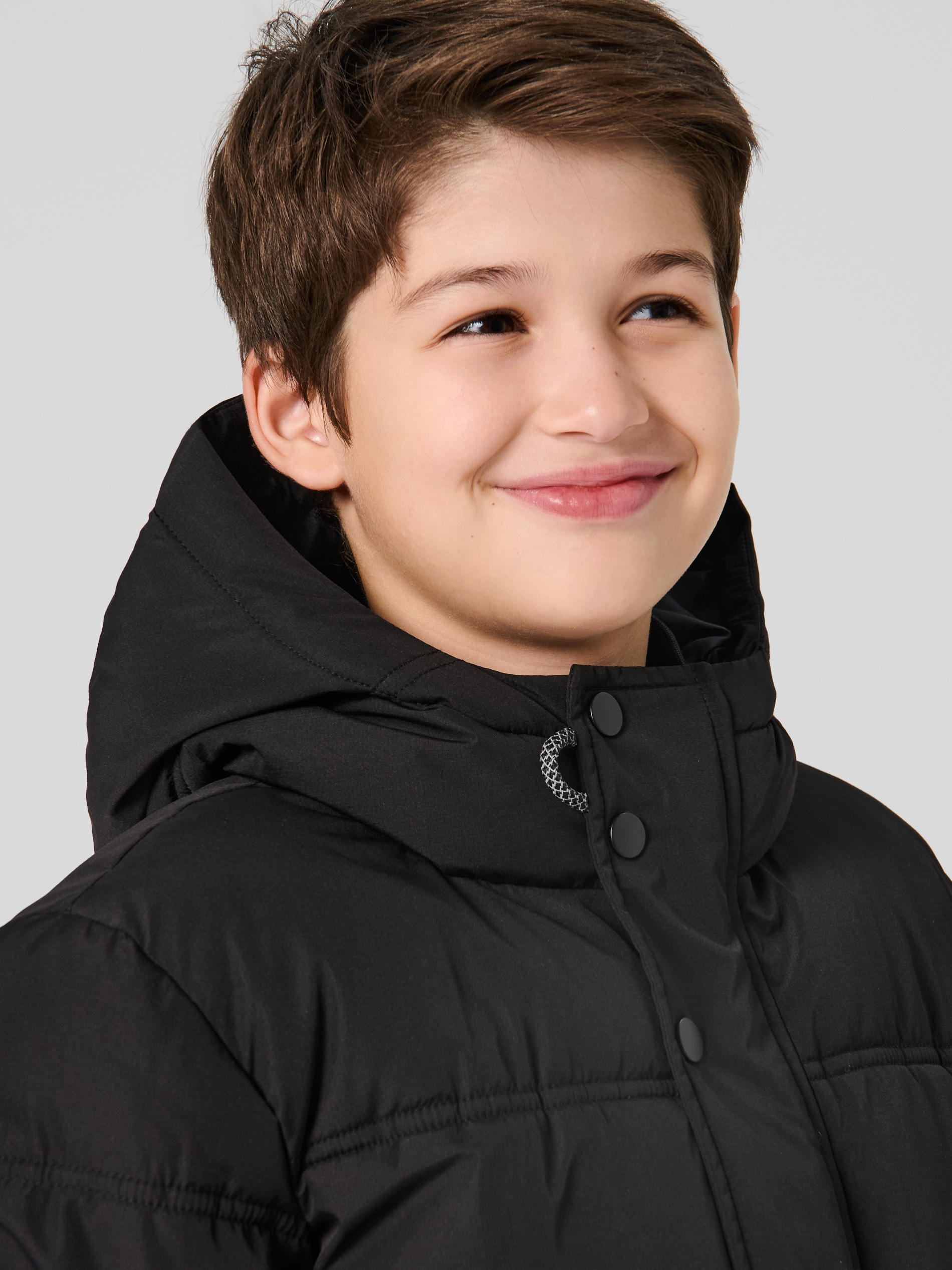 Sinsay - Καπιτονέ τζάκετ με κουκούλα - μαυρο φωτογραφία