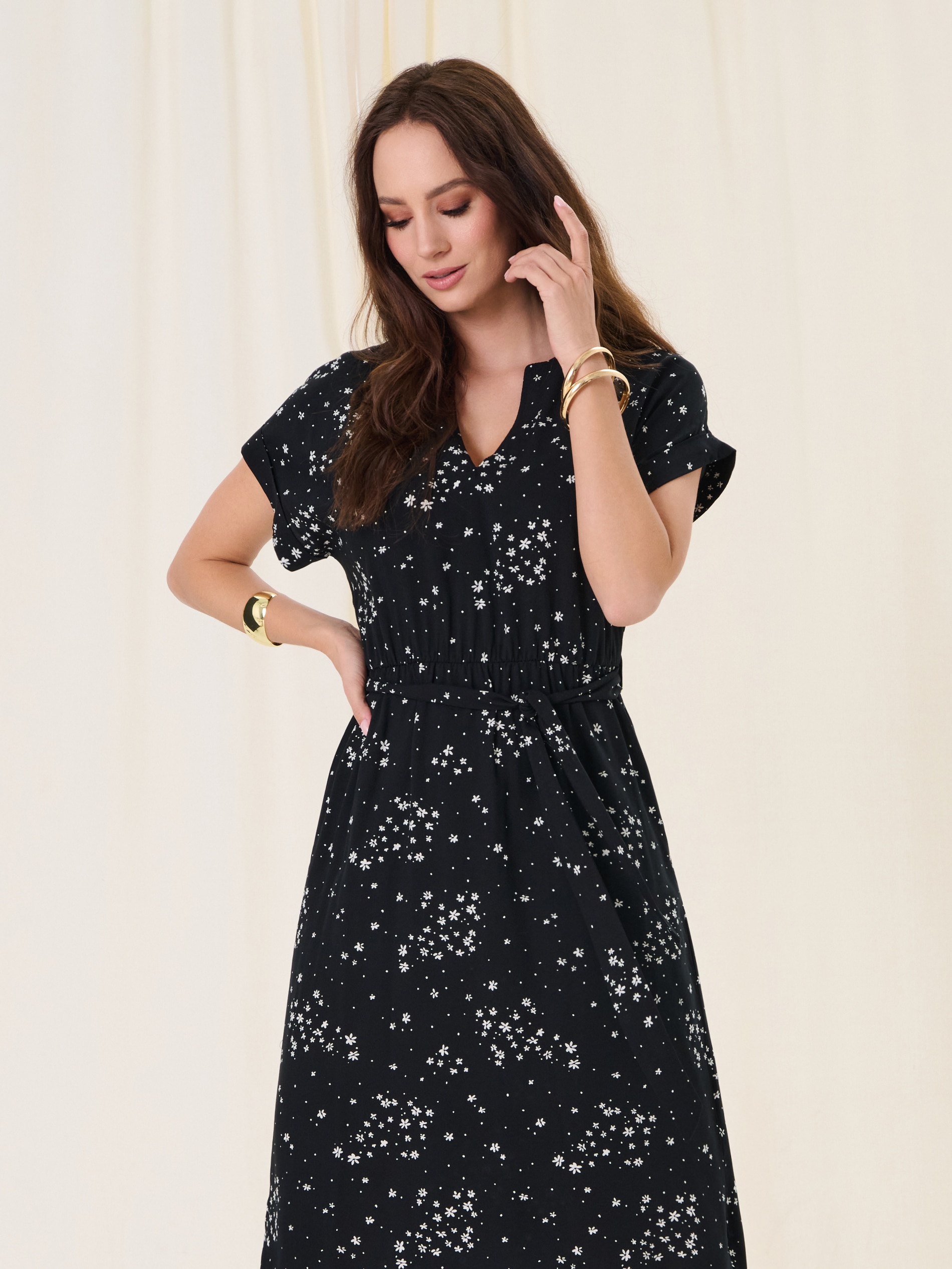 Sinsay - Midi φλοράλ φόρεμα - μαυρο φωτογραφία