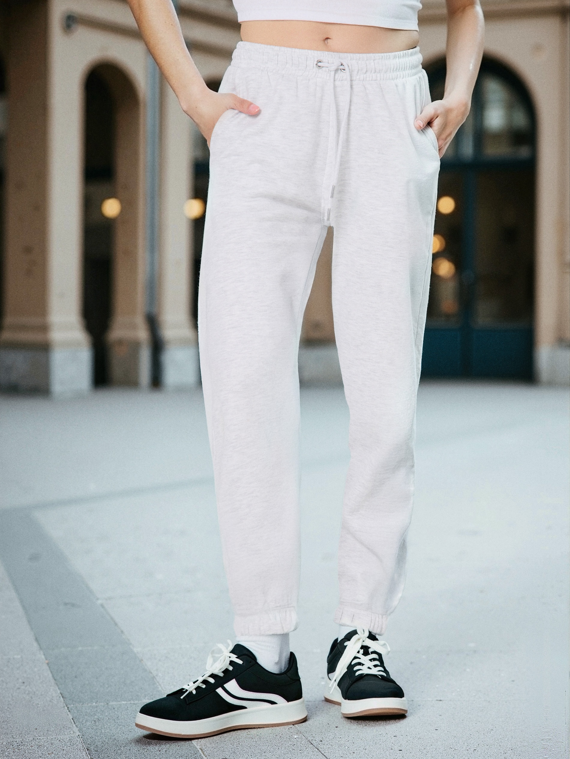 Sinsay - Spodnie dresowe jogger - Inny