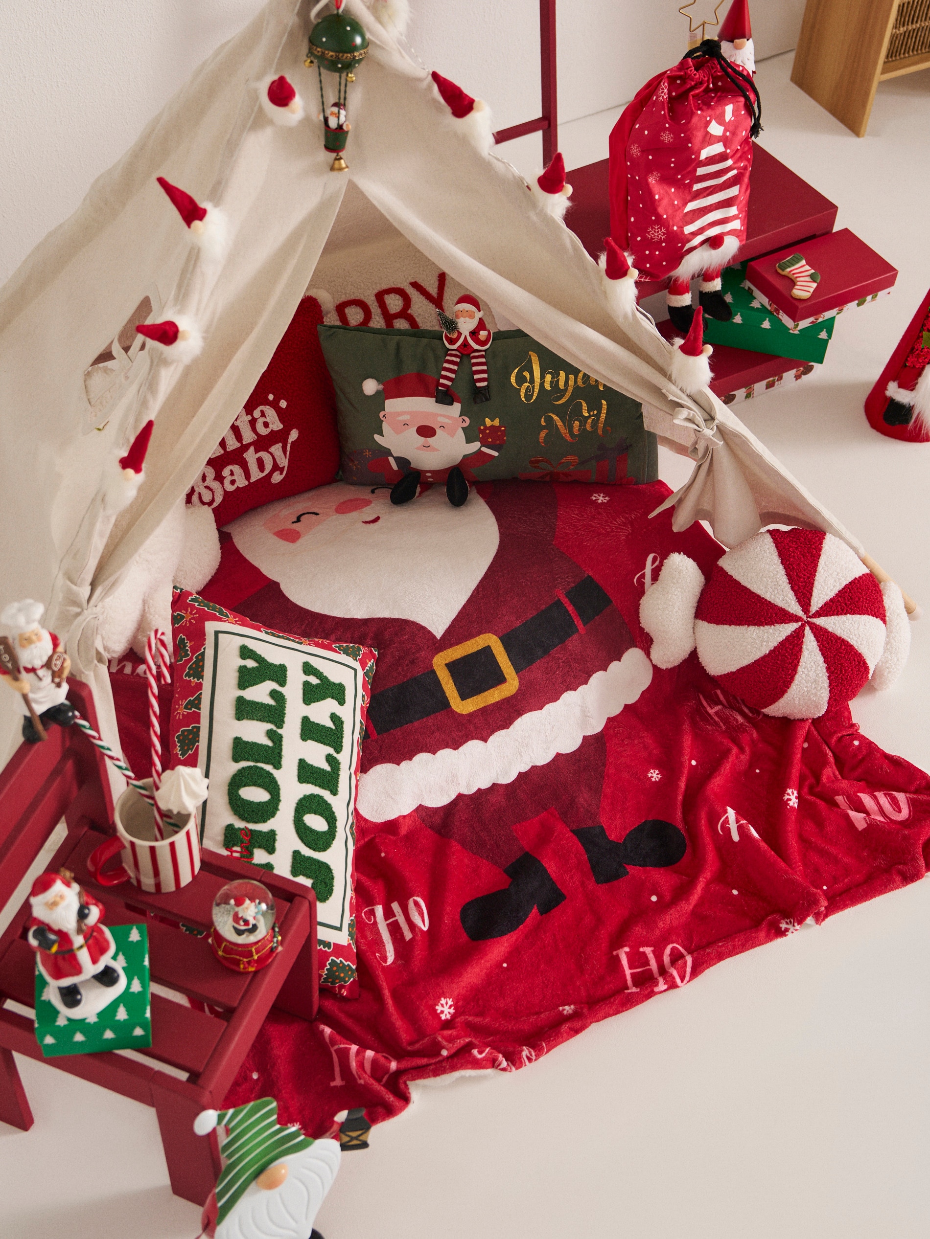 Sinsay - Χριστουγεννιάτικη μουσική κουβέρτα - κοκκινο φωτογραφία