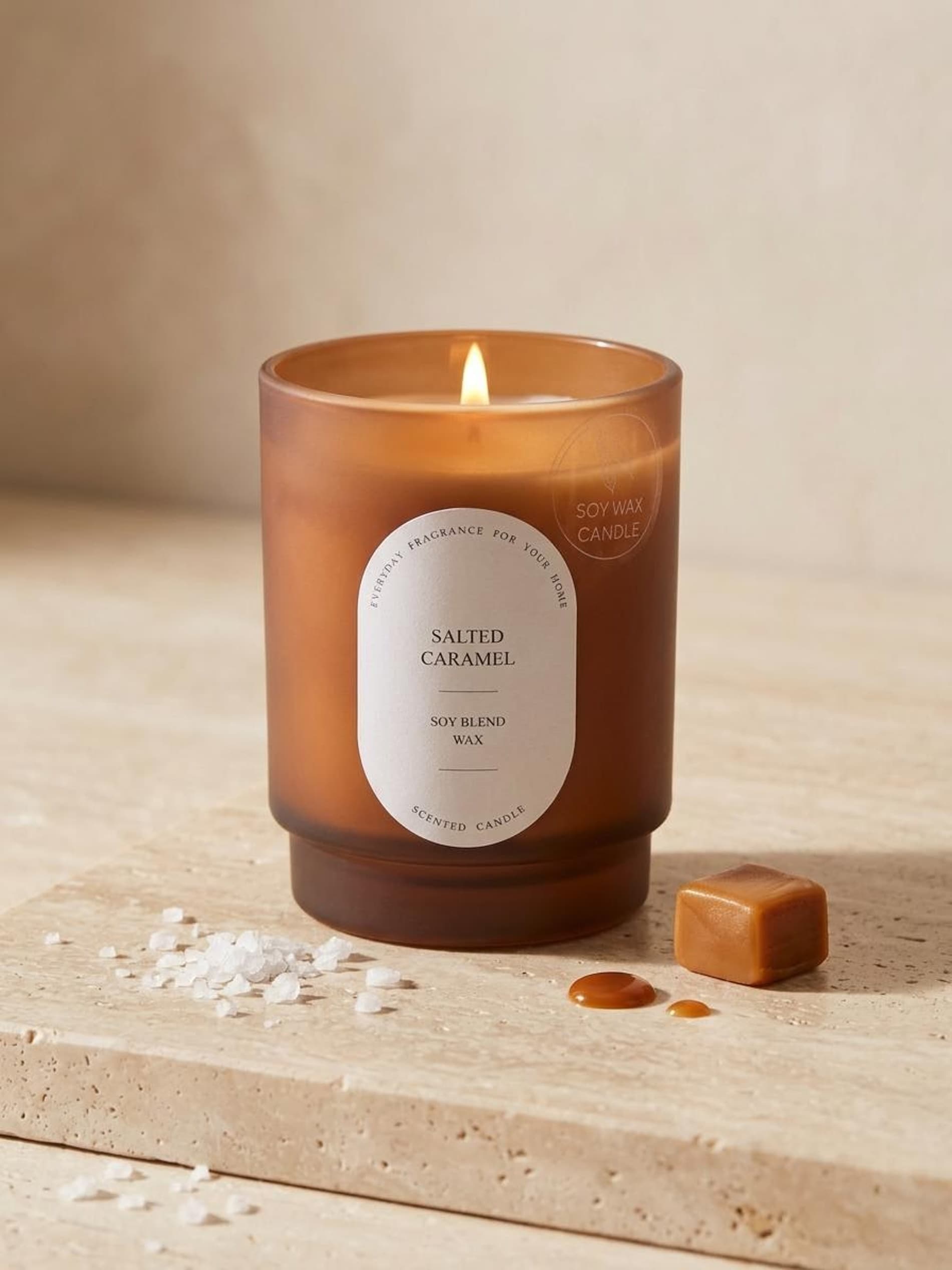 Sojowa świeczka zapachowa Salted Caramel