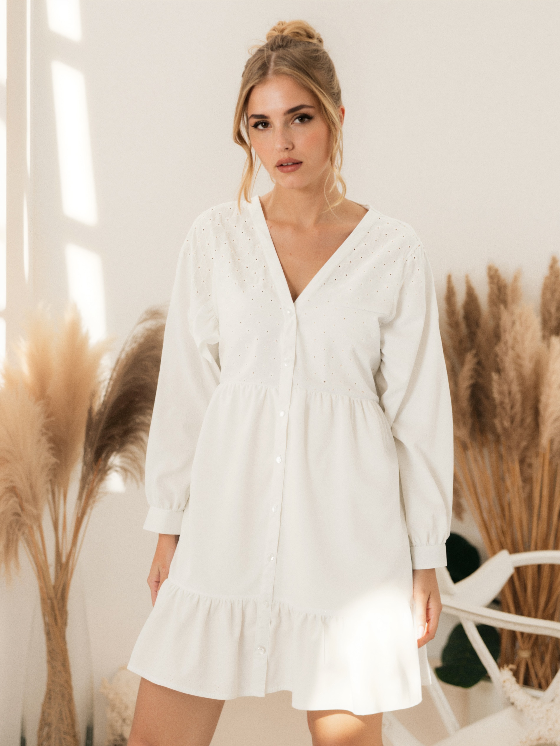 Sinsay - Mini φόρεμα - λευκο φωτογραφία