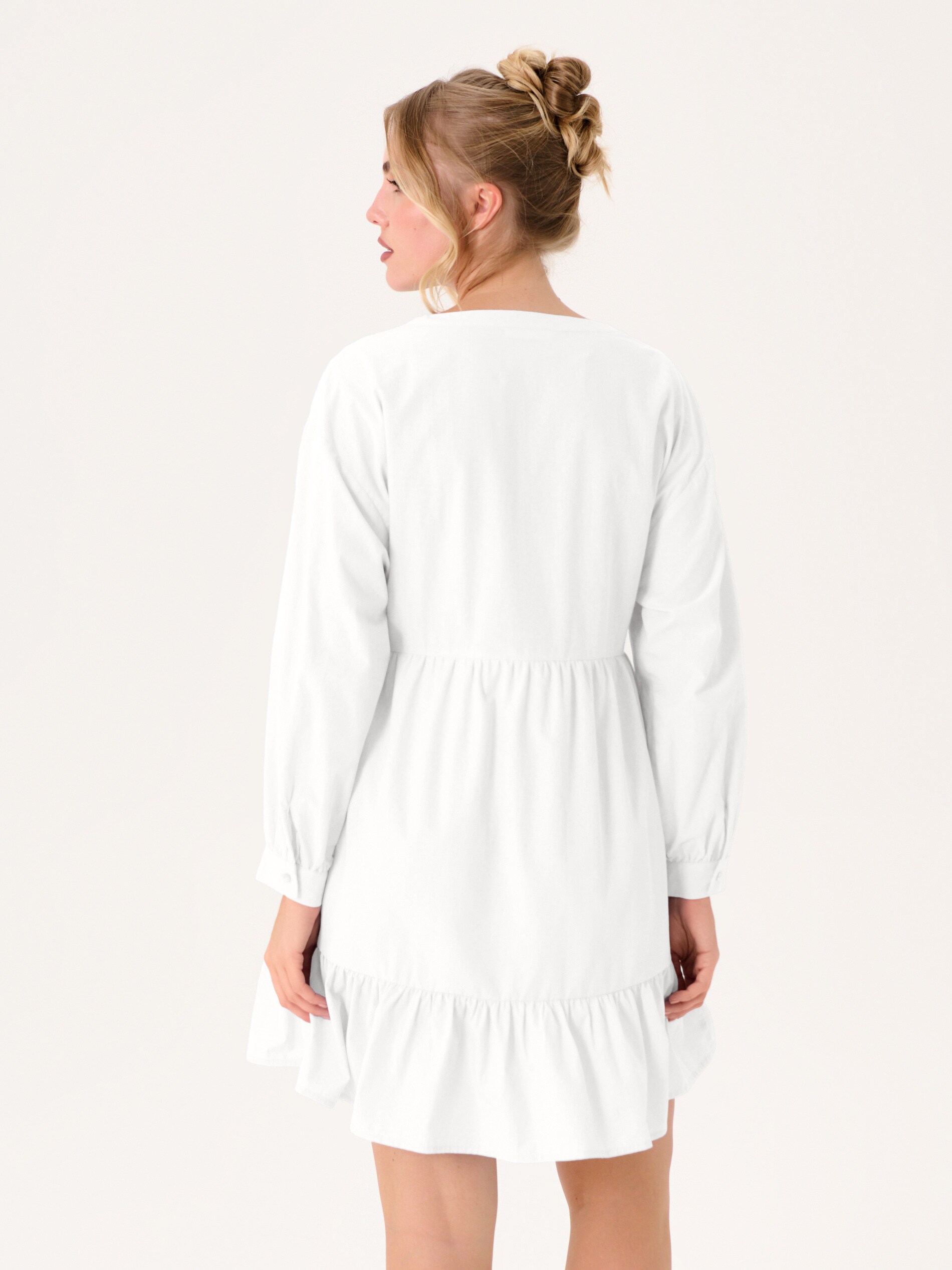 Sinsay - Mini φόρεμα - λευκο φωτογραφία