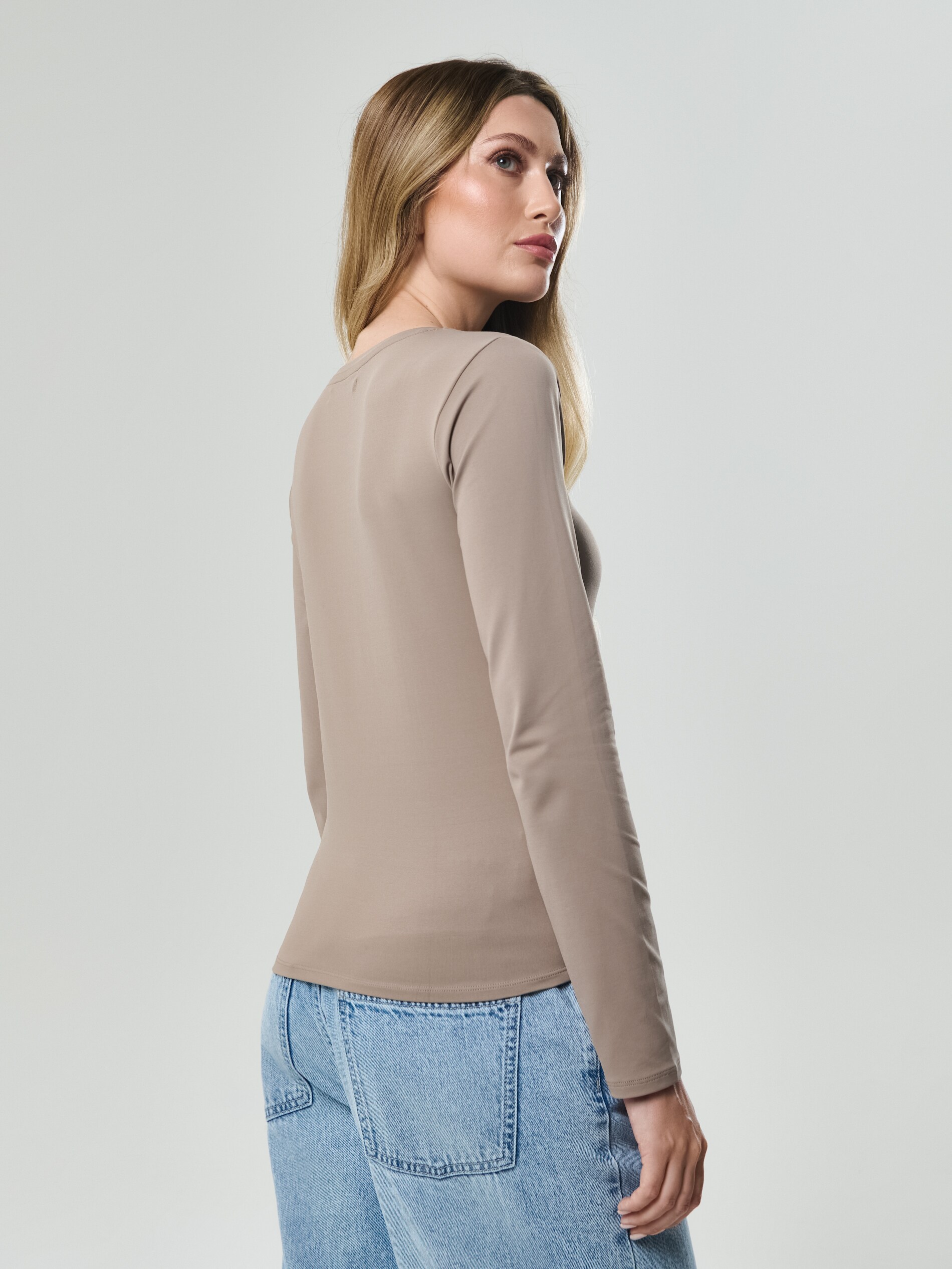 Sinsay - Μακρυμάνικη μπλούζα χωρίς τύπωμα - μπεζ φωτογραφία