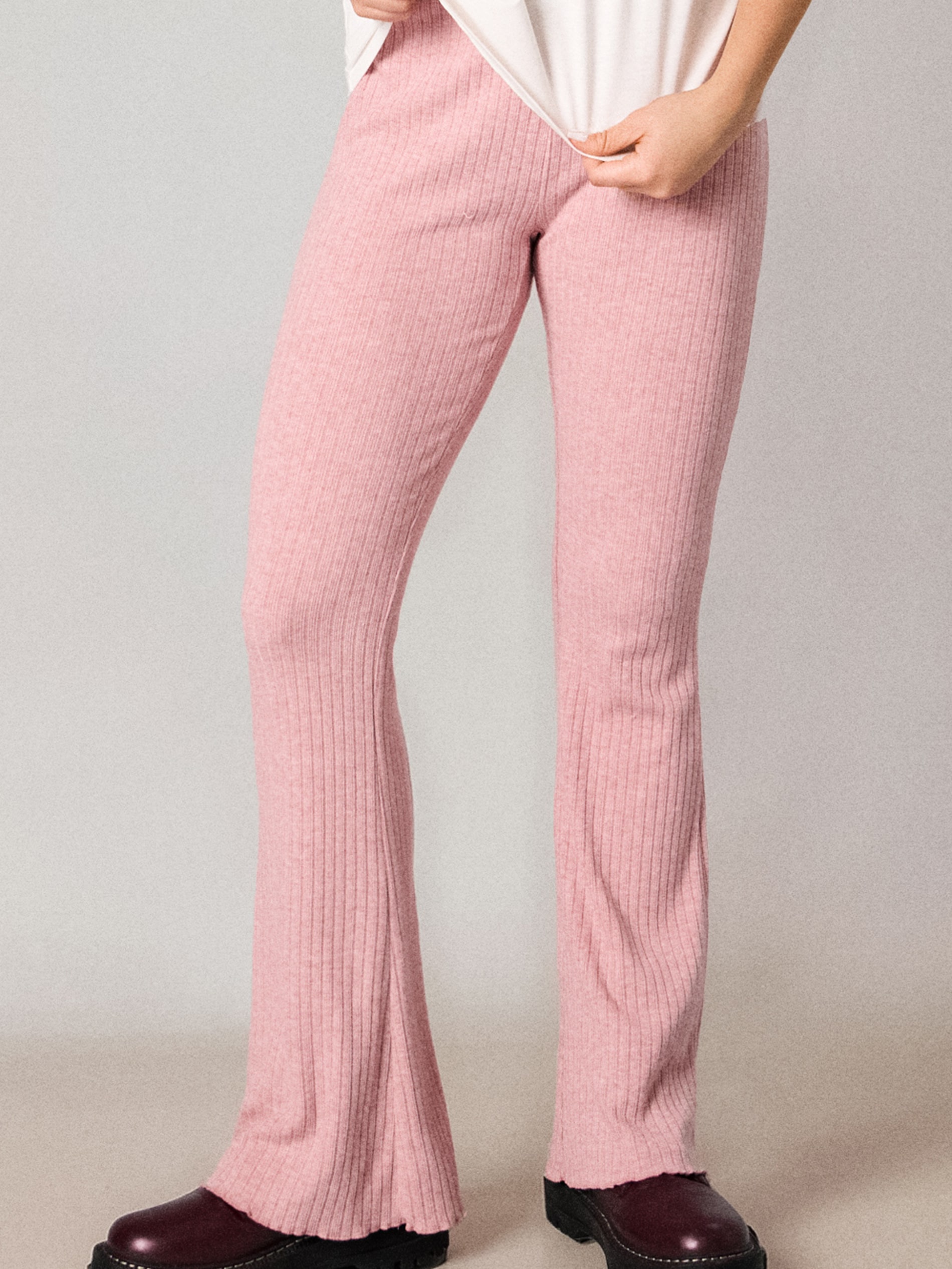 Sinsay - Παντελόνι με καμπάνα - ροζ φωτογραφία