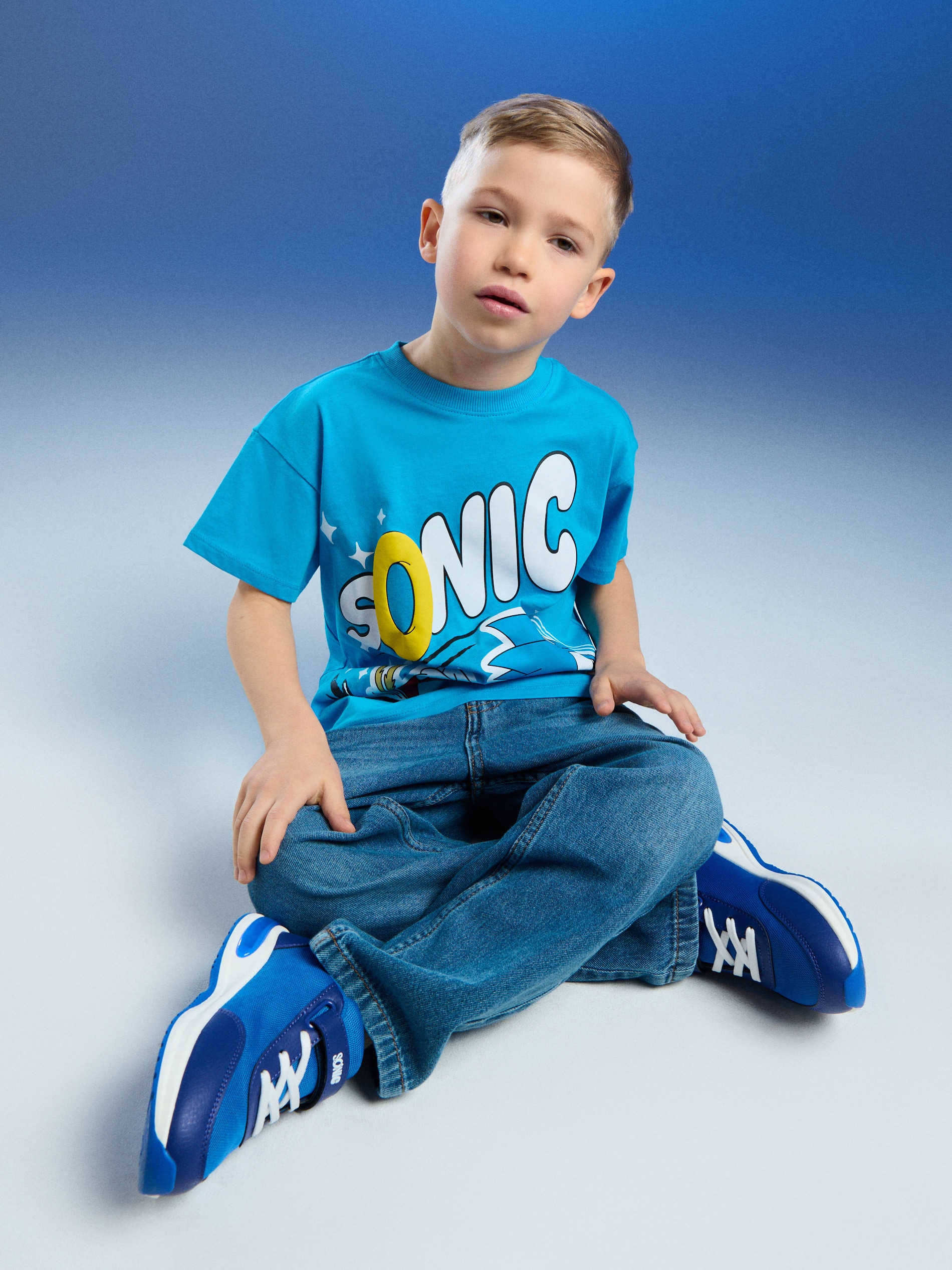 Sneakersy ze świecącą podeszwą LED Sonic the Hedgehog