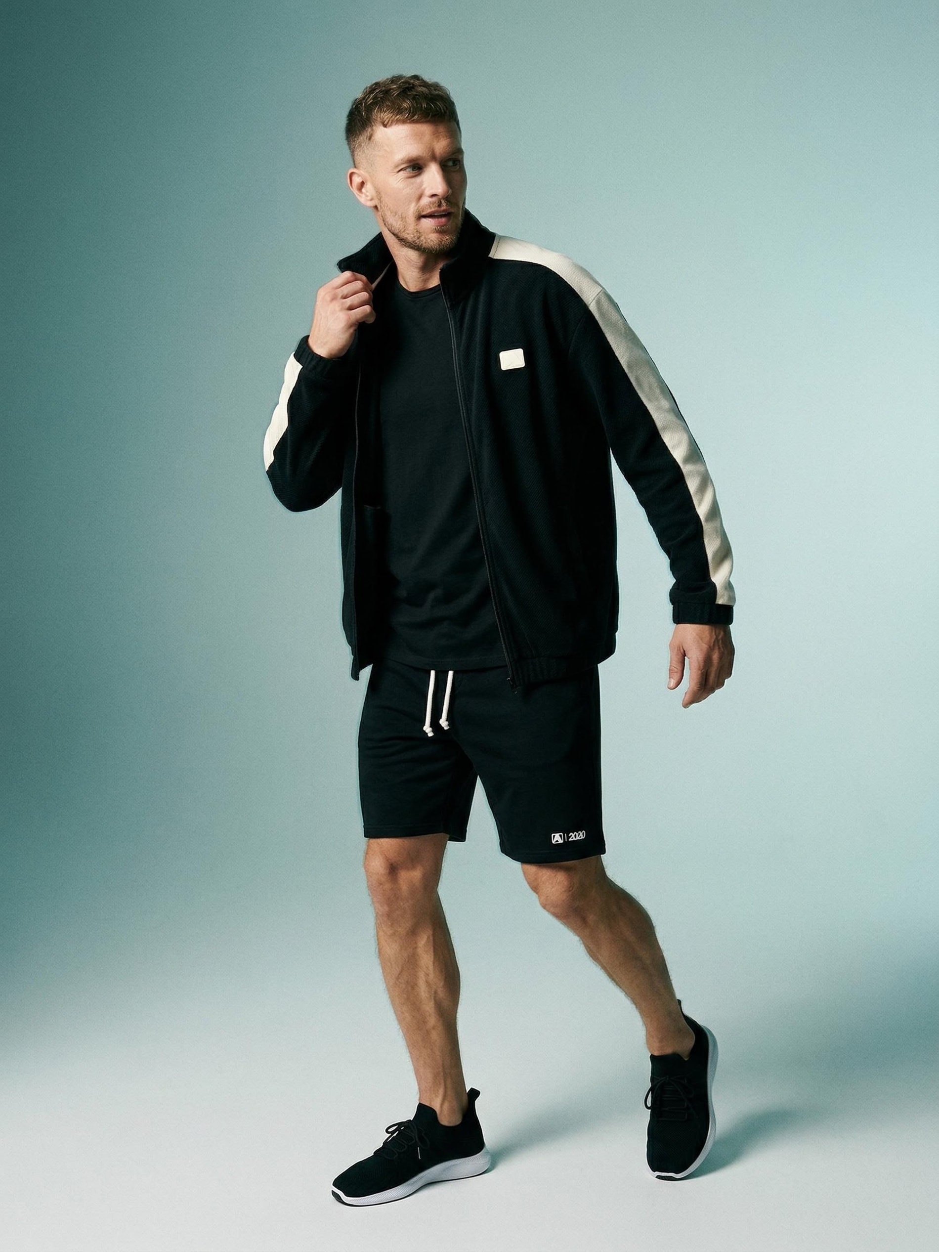 Sinsay - Rozpinana bluza polarowa ze stójką - czarny