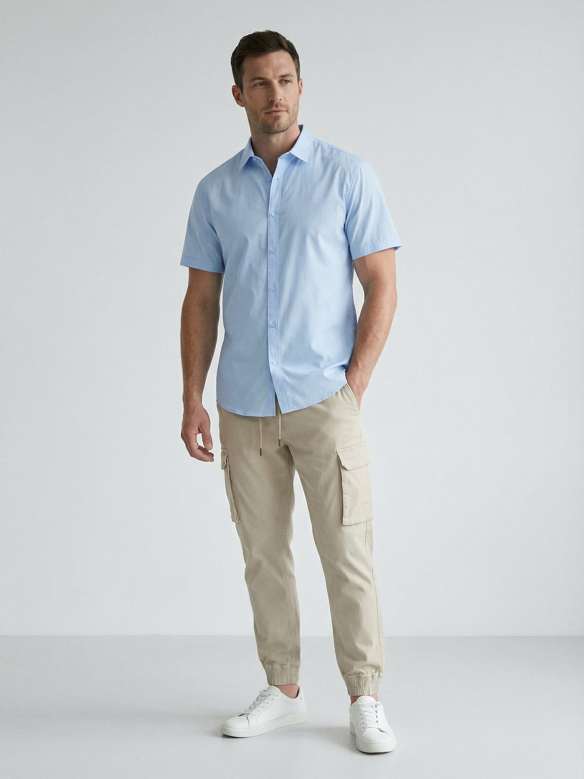 Sinsay - Spodnie jogger cargo - beżowy