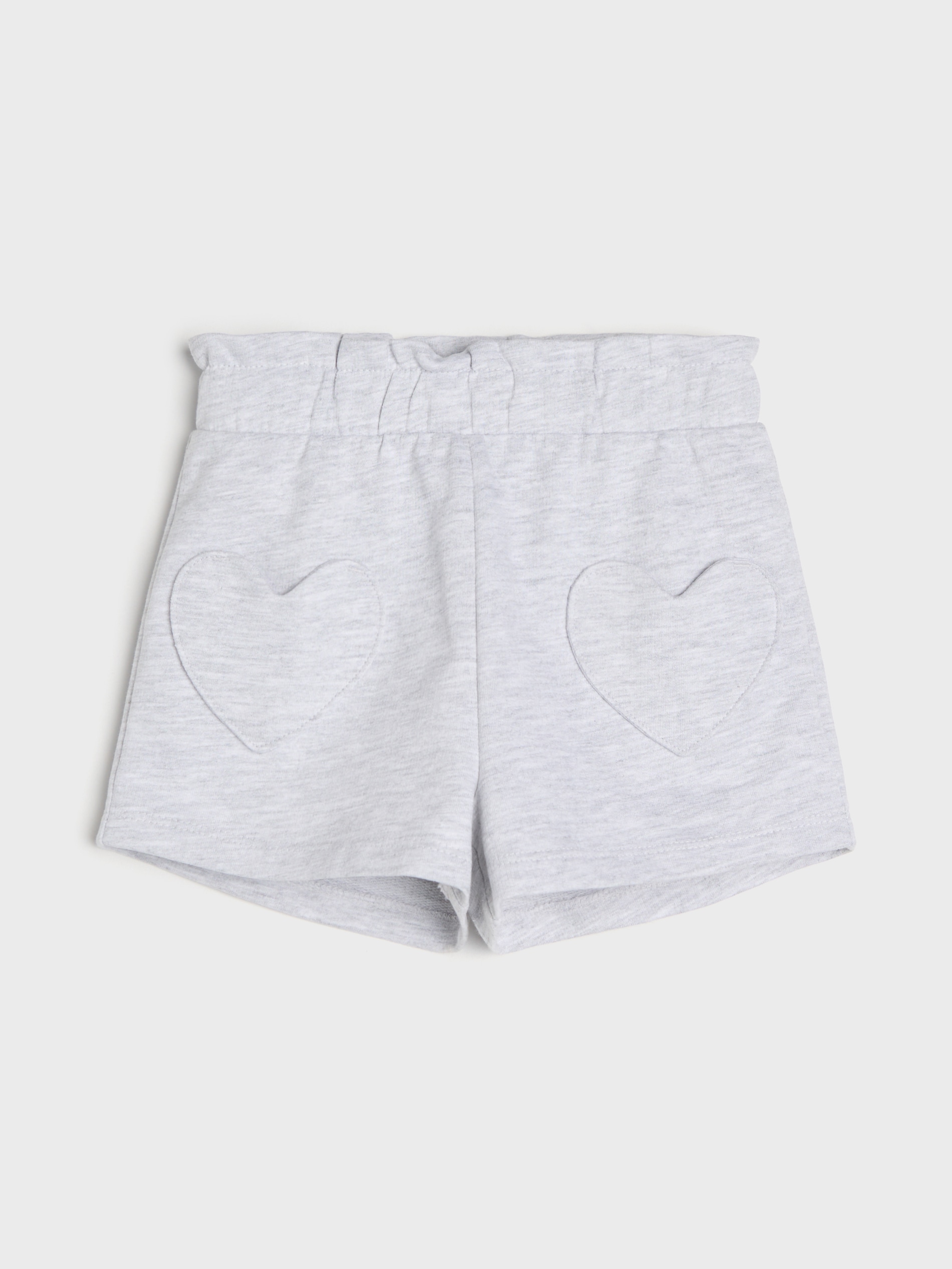 Sinsay - Bawełniane szorty dresowe z kieszeniami w kształcie serca - szary