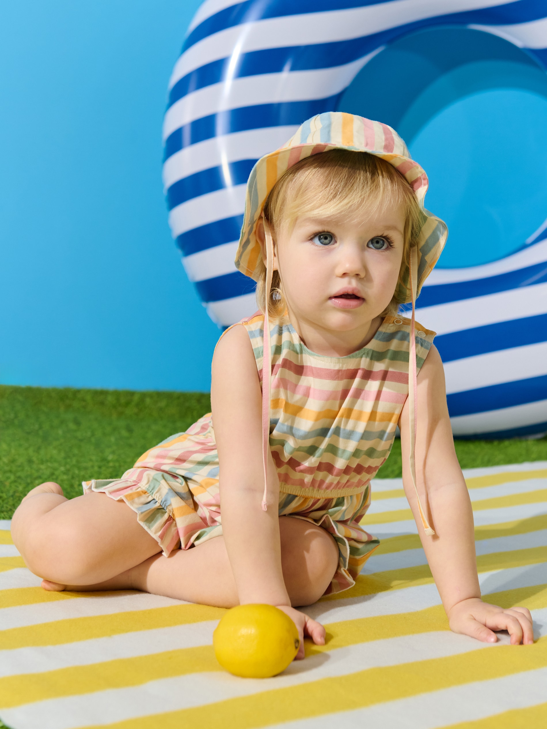 Sinsay - Komplet: rampers i czapka - wielobarwny