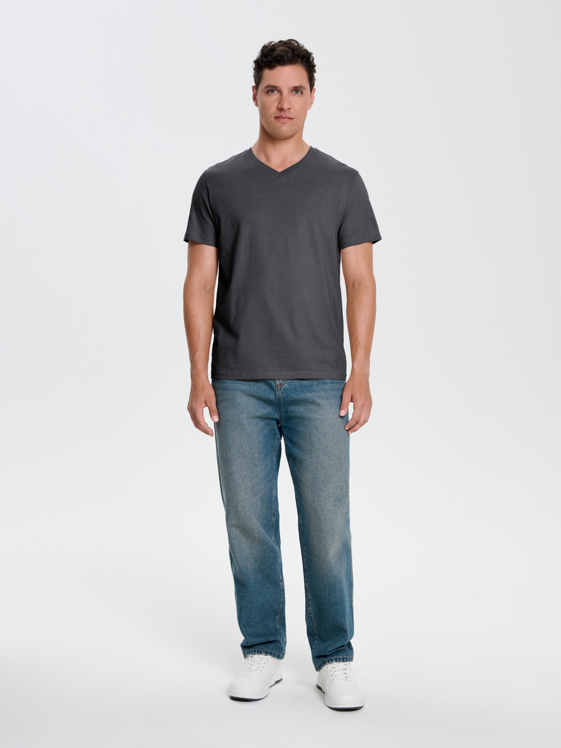 Sinsay - Βασικό μπλουζάκι με λαιμόκοψη V - ανθρακι φωτογραφία