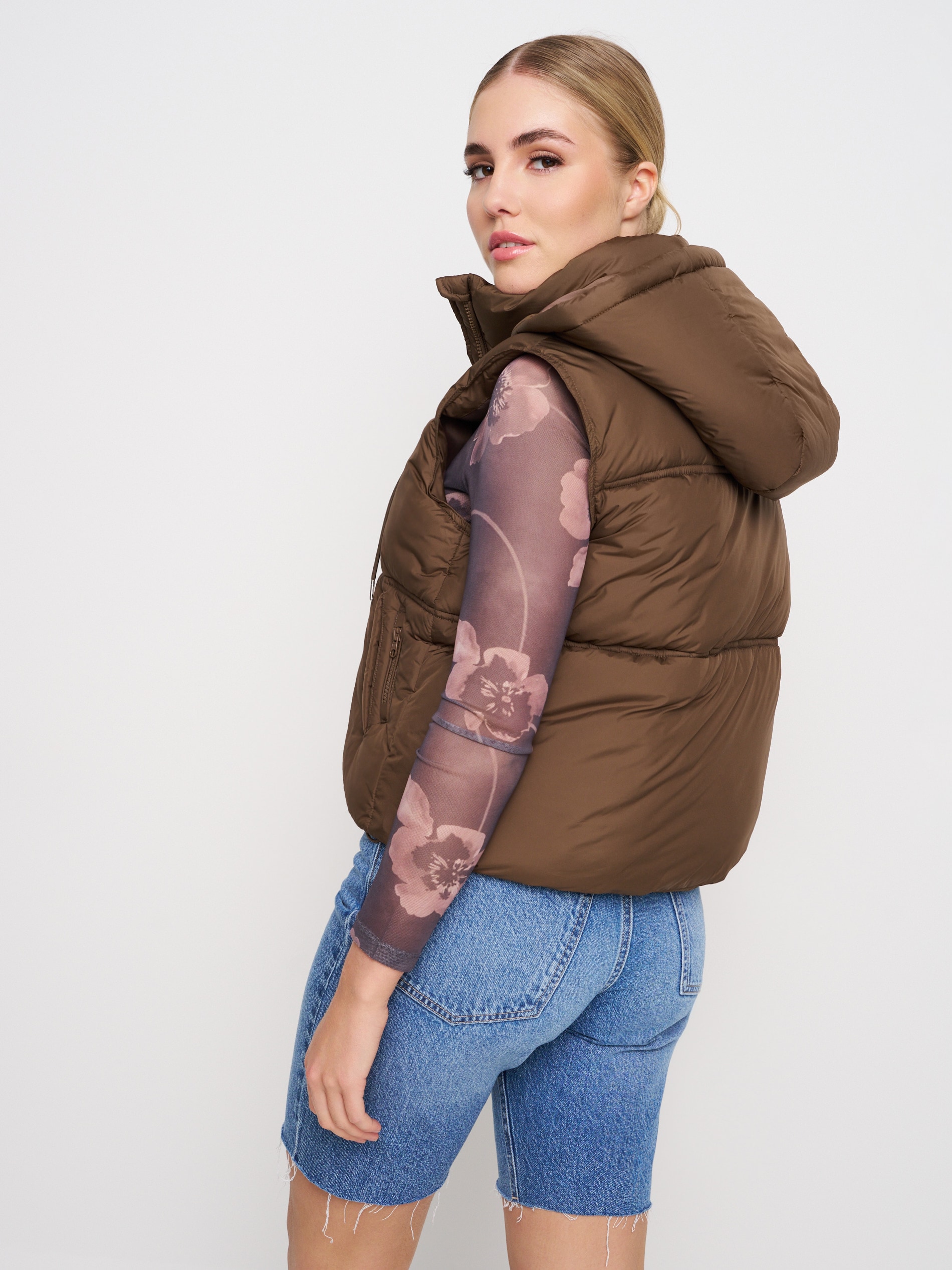 Sinsay - Γιλέκο - καφέ φωτογραφία