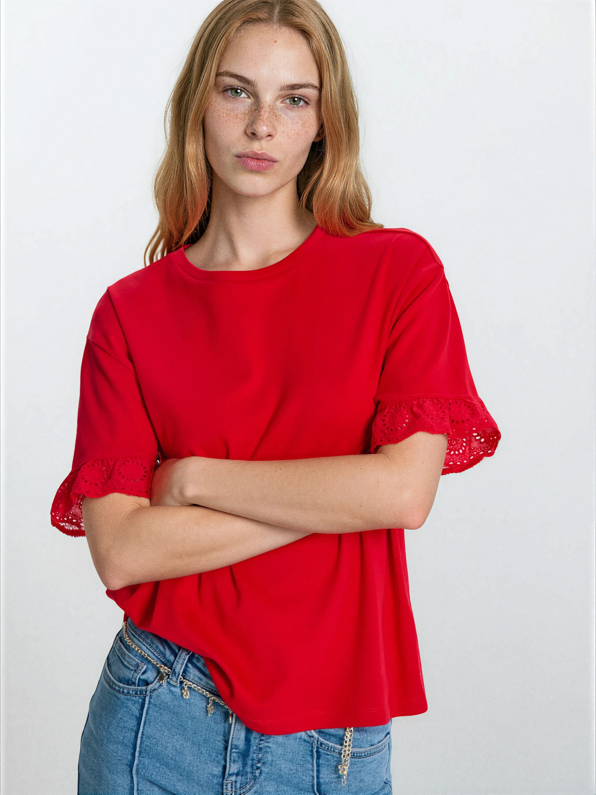 Sinsay - Bawełniana bluzka z ażurowymi detalami - czerwony