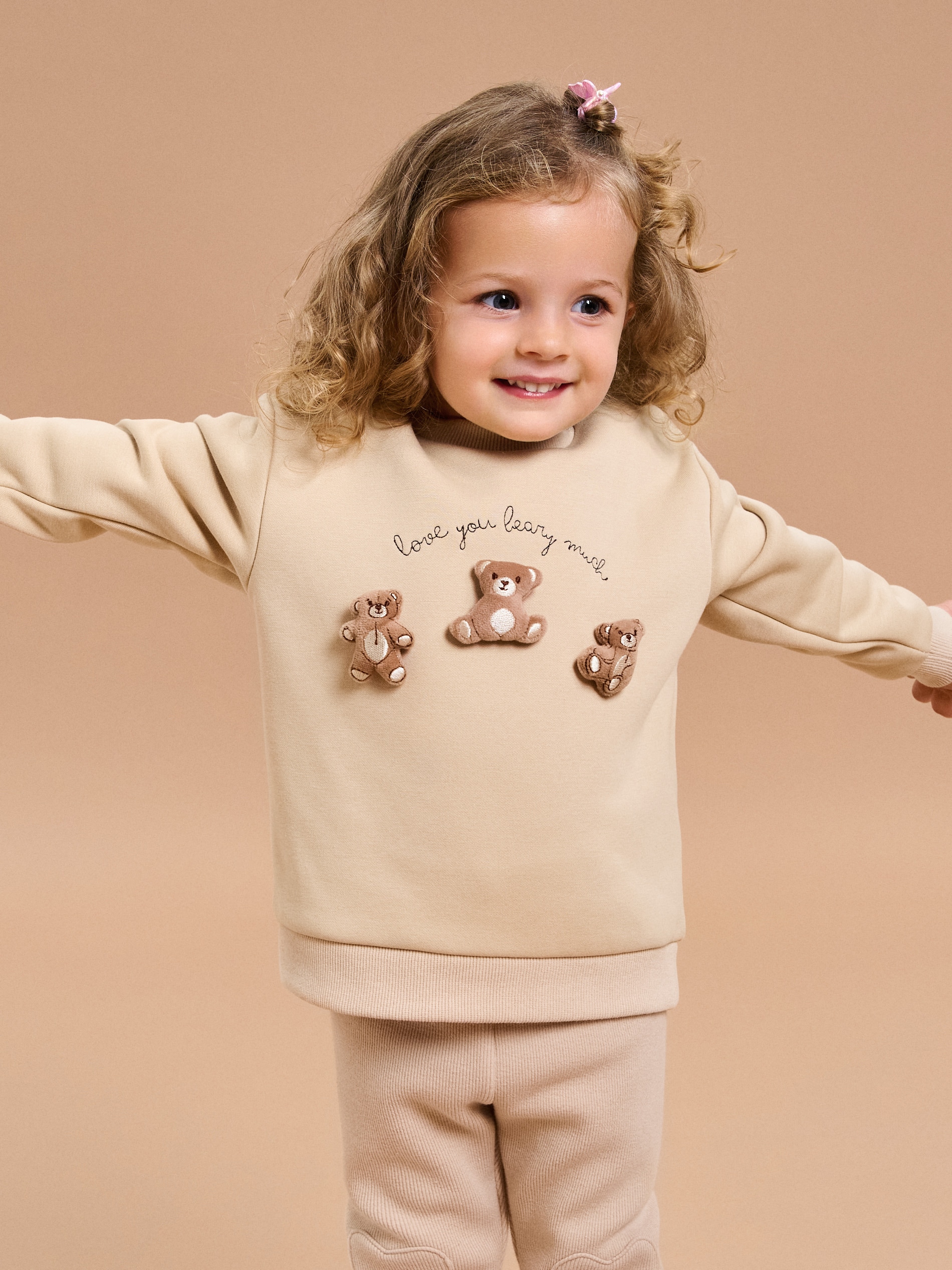 Sinsay - Φούτερ με στρογγυλή λαιμόκοψη - κρεμ φωτογραφία