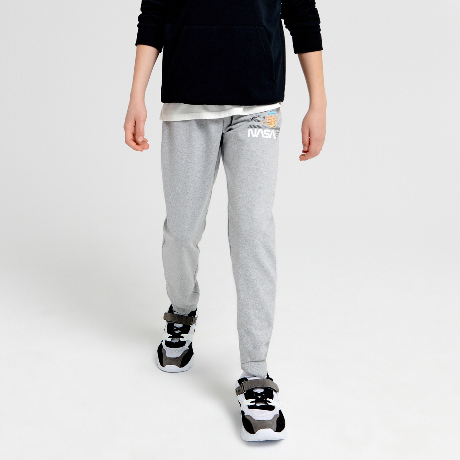 Sinsay - Pantaloni sport jogger NASA - Gri