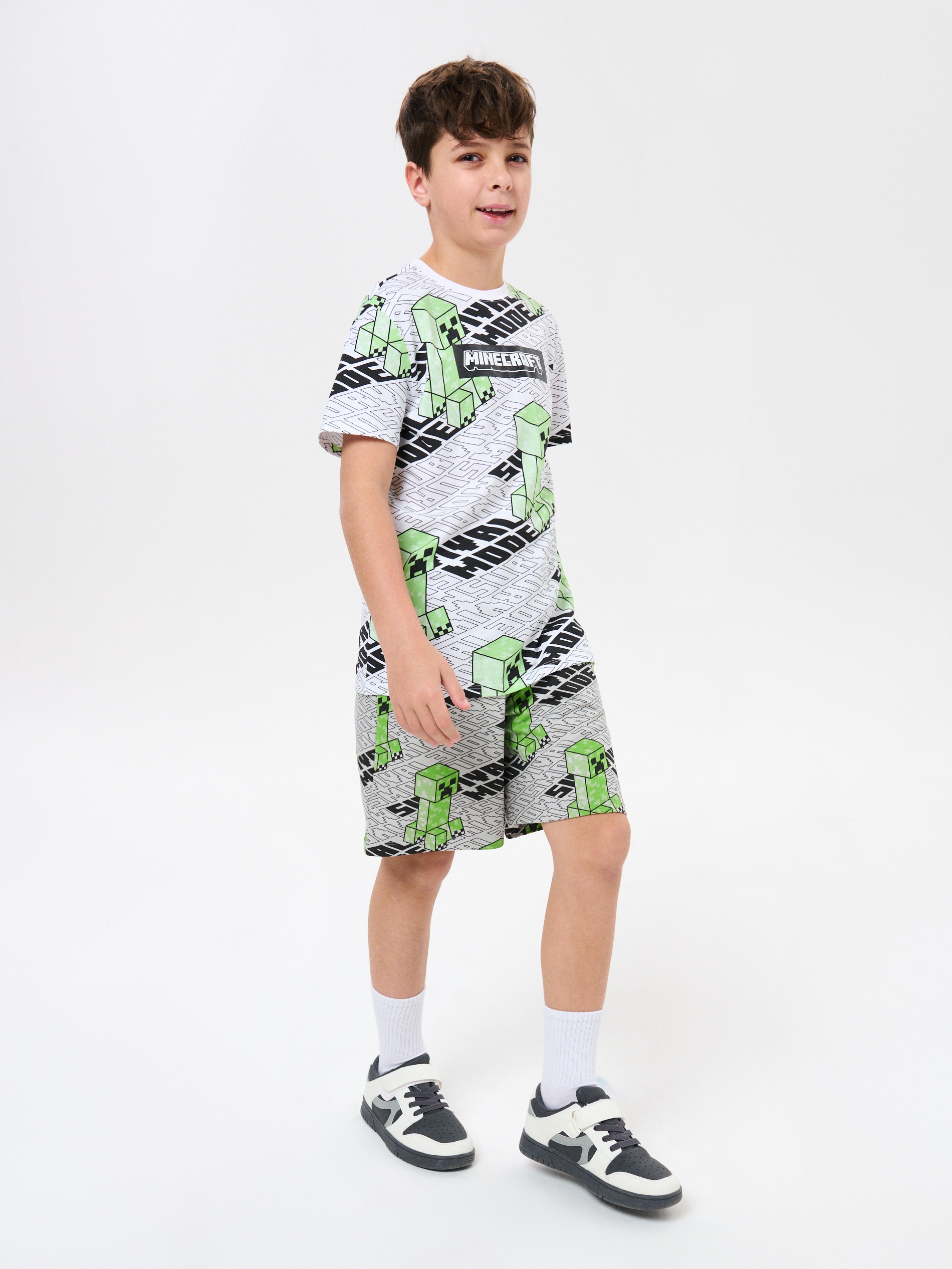 Sinsay - Bawełniane szorty loose fit Minecraft - szary