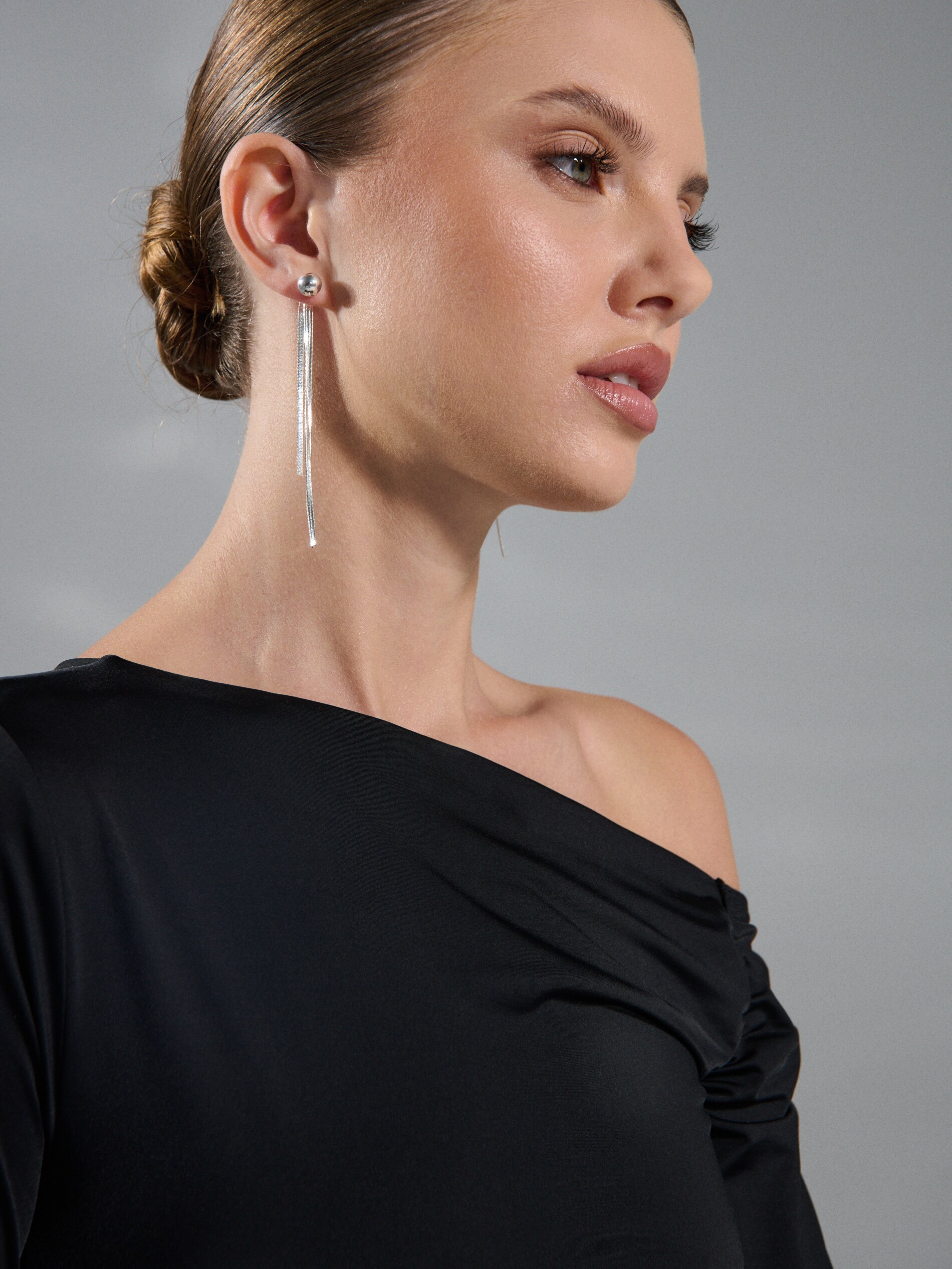 Sinsay - Κορμάκι με ασύμμετρο ντεκολτέ - μαυρο φωτογραφία