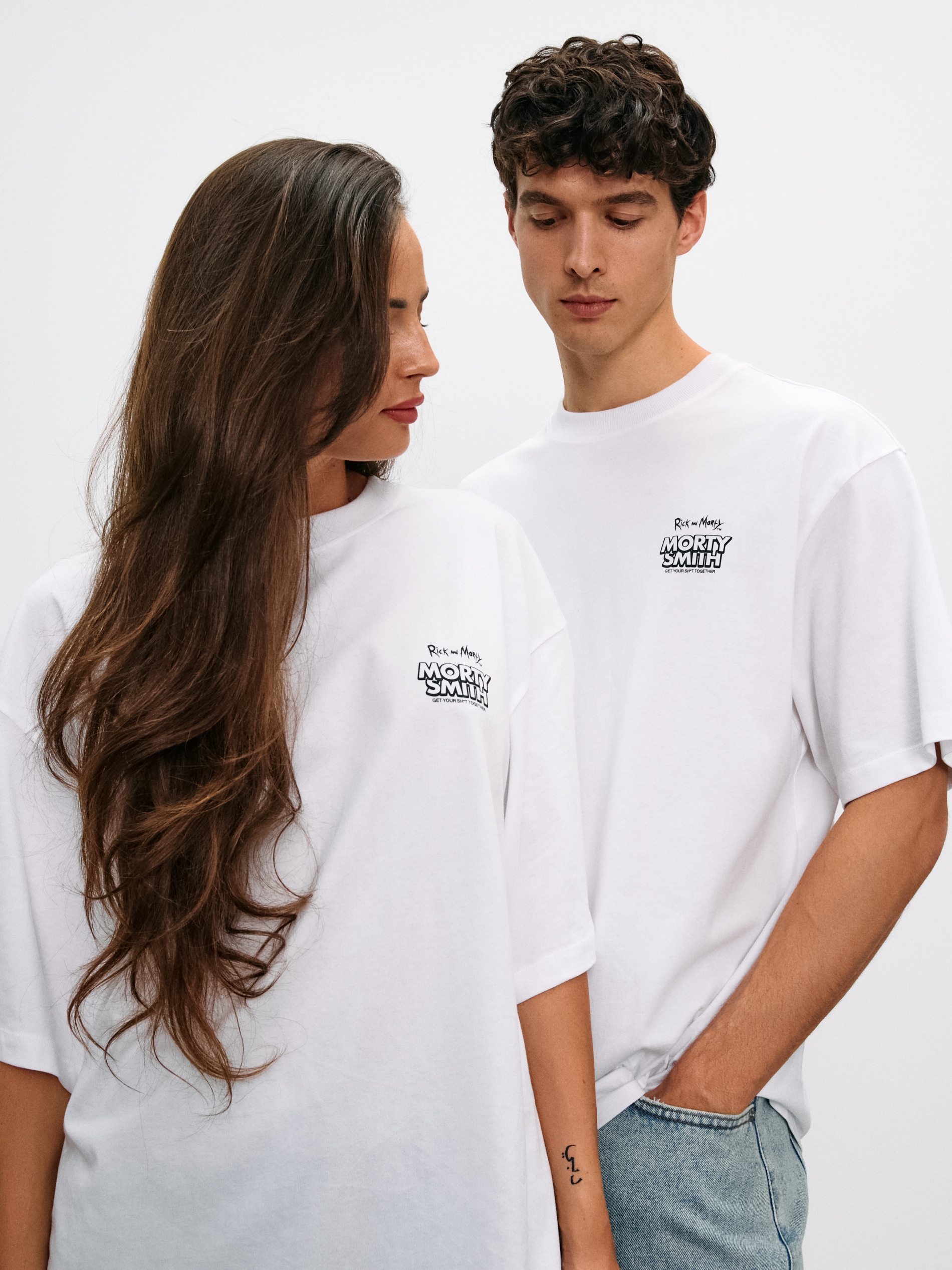 Sinsay - Koszulka z nadrukiem na plecach Rick & Morty - biały