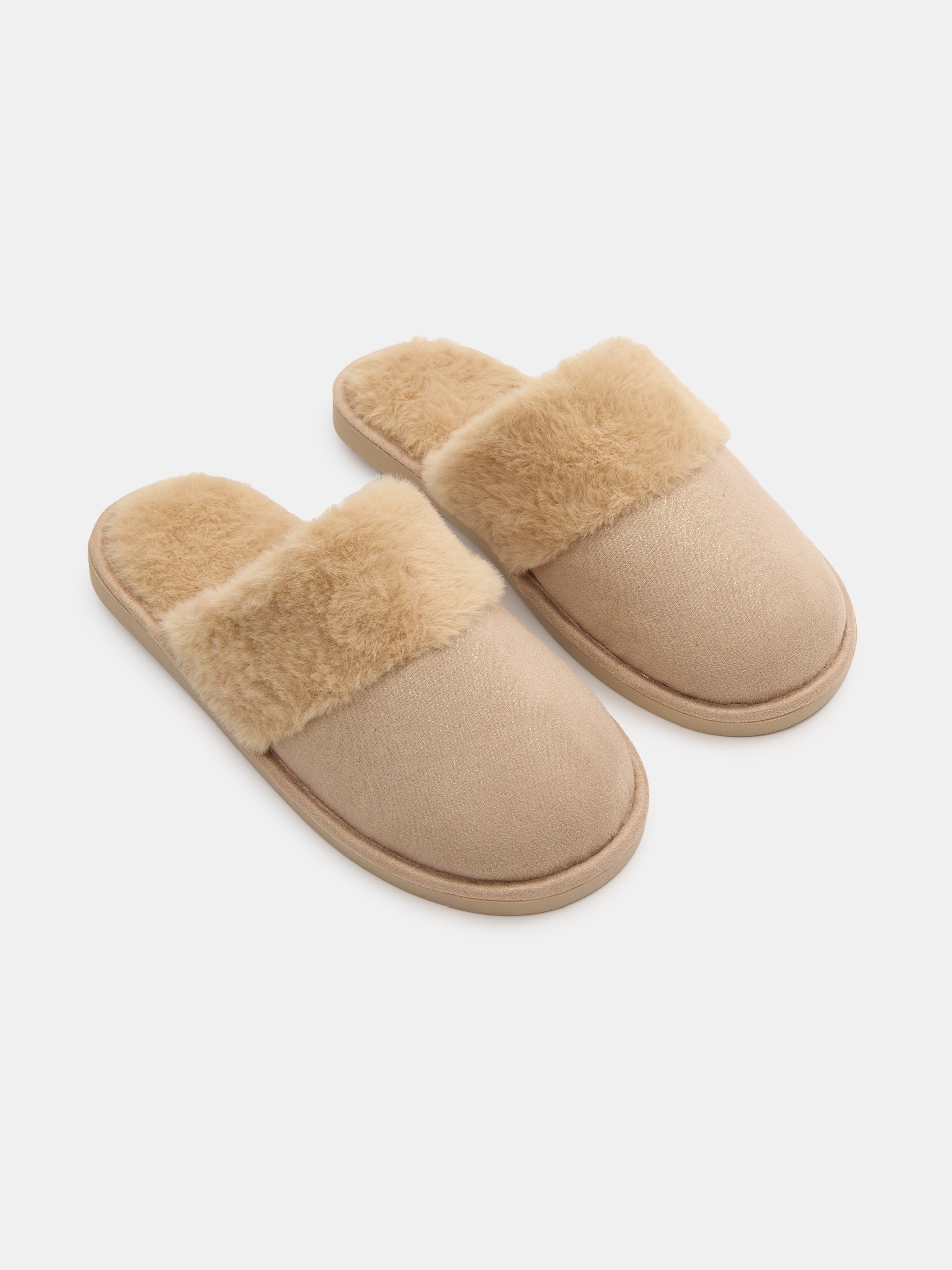 Sinsay - Παντόφλες με τεχνητό γούνινο - μπεζ φωτογραφία