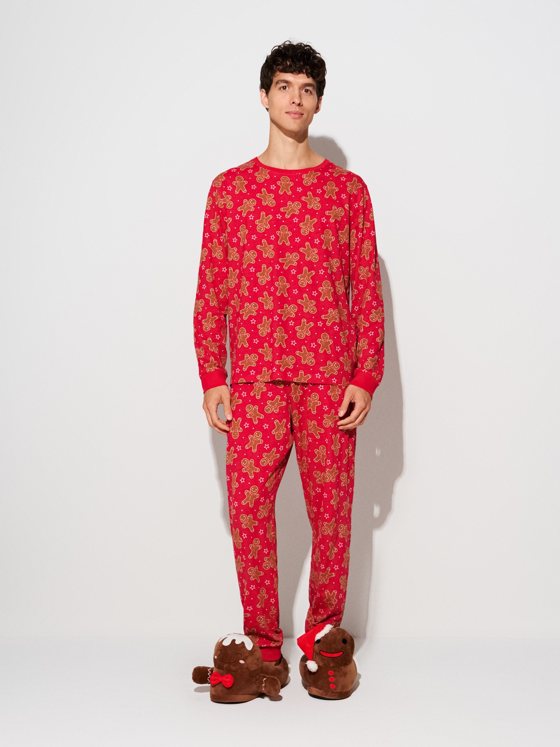 Sinsay - Bawełniana piżama z motywem pierniczków - czerwony