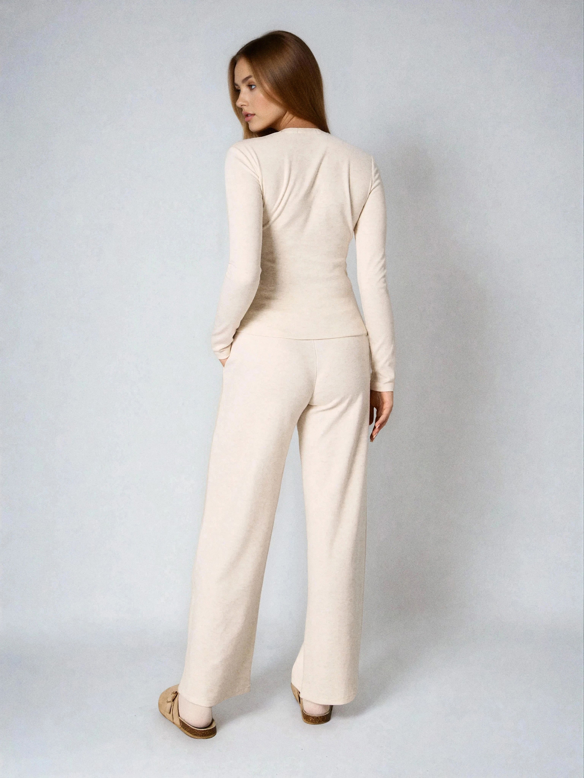 Sinsay - Παντελόνα - κρεμ φωτογραφία