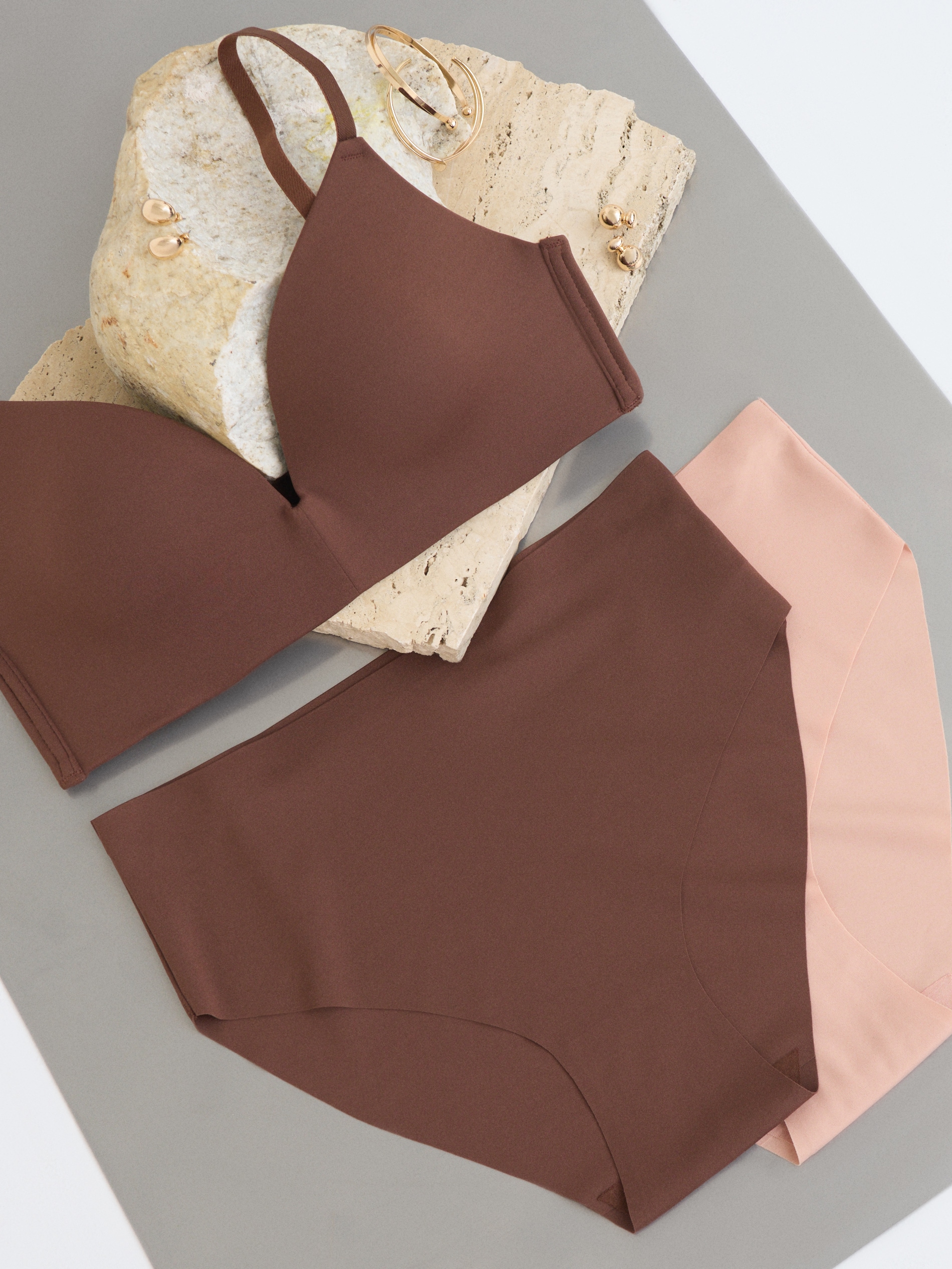 Sinsay - Bezszwowe majtki figi z wysokim stanem 2 pack - wielobarwny