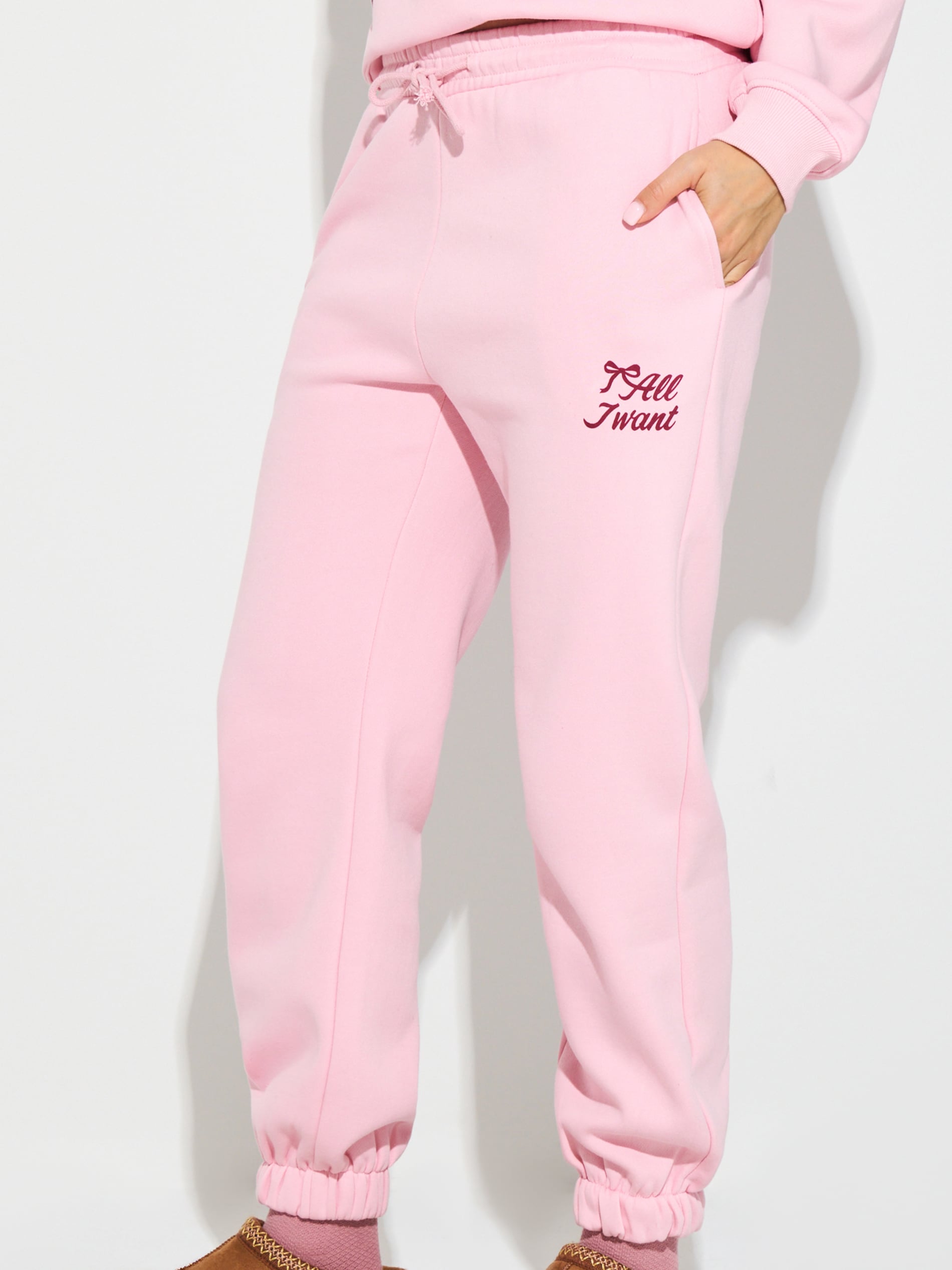 Sinsay - Παντελόνι jogger - ροζ παστελ φωτογραφία