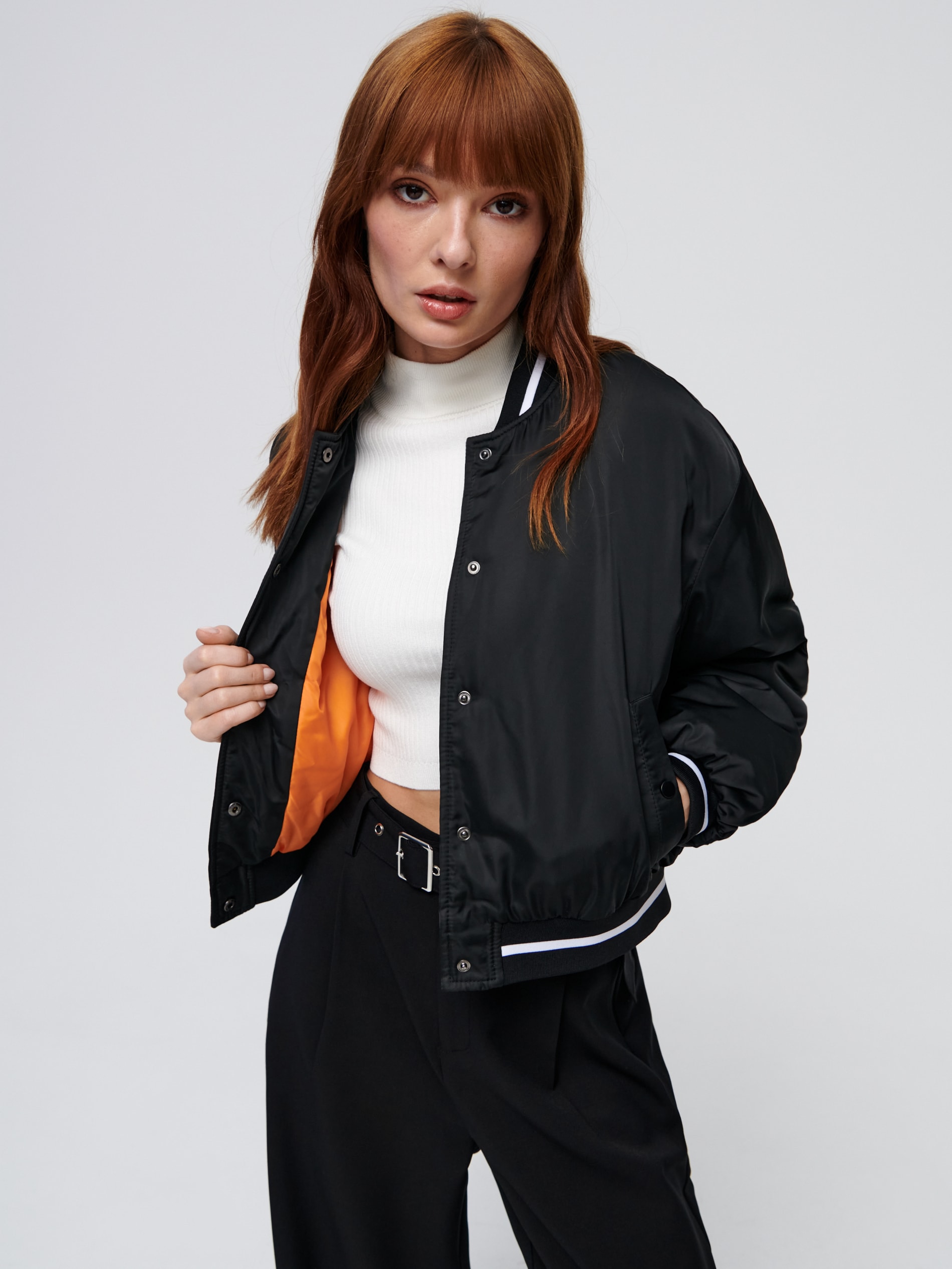 Sinsay - Kurtka bomberka oversize - czarny