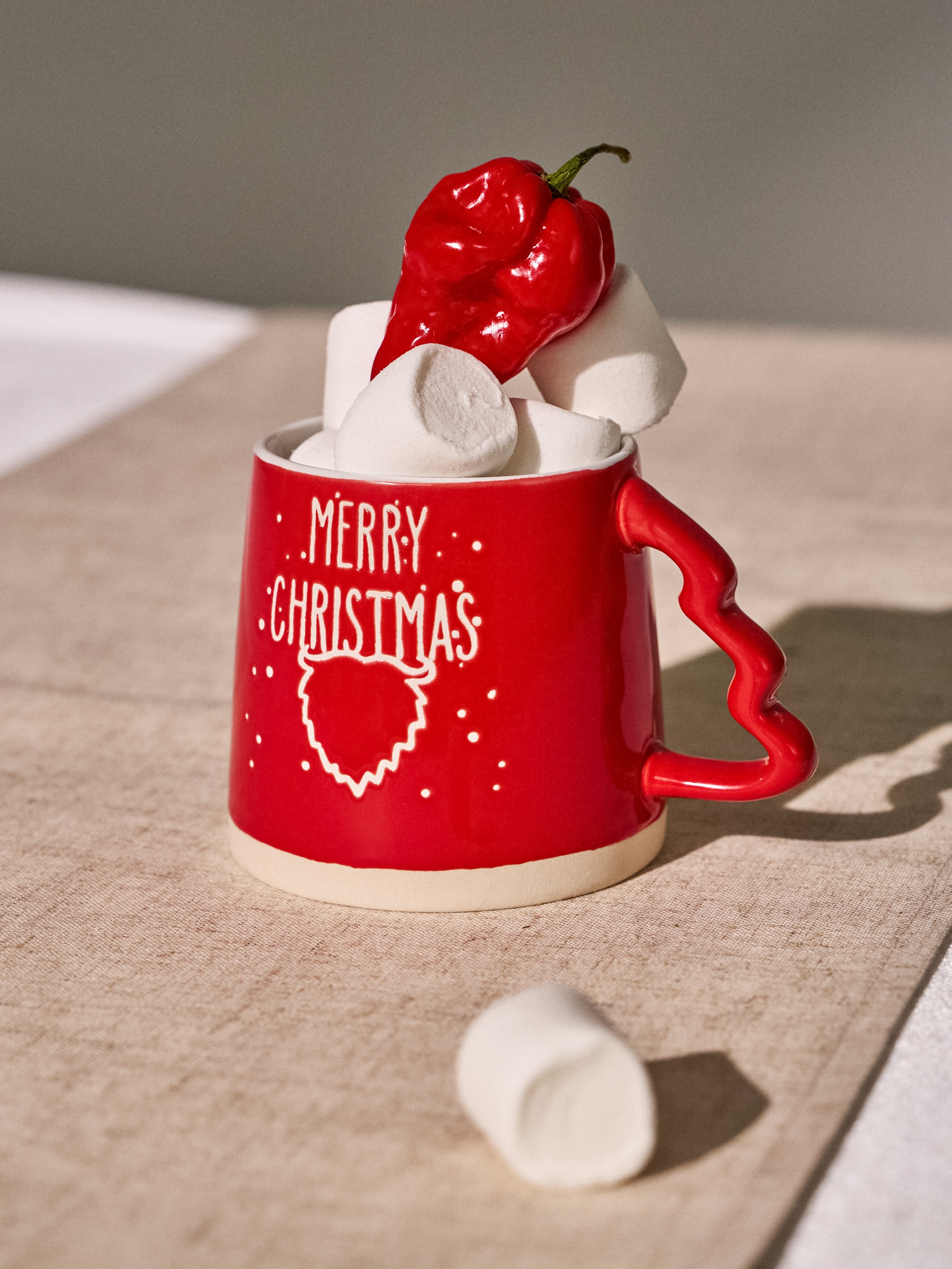 Sinsay - Κούπα με γιορτινό θέμα - κοκκινο φωτογραφία