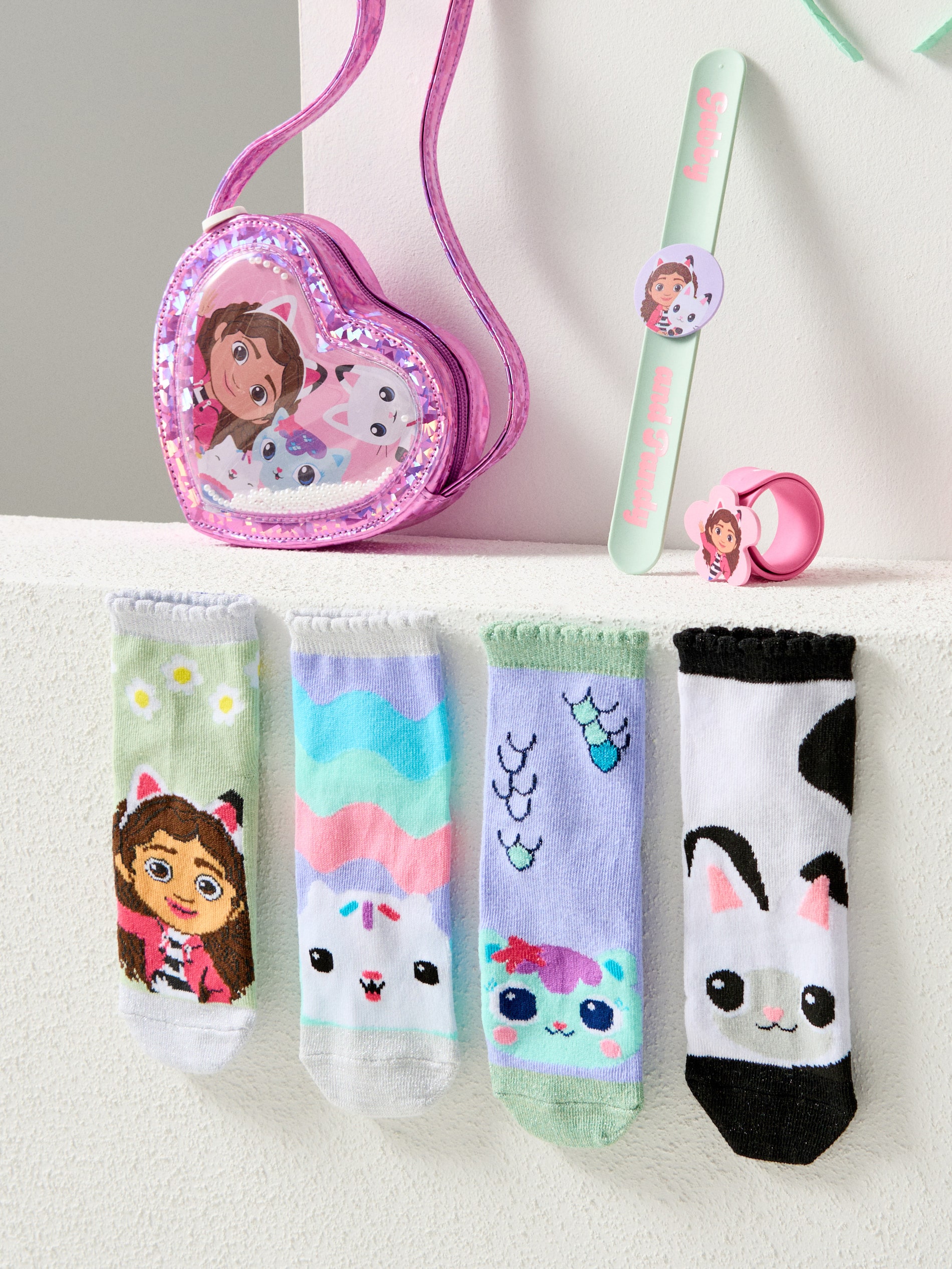 Sinsay - Prążkowane skarpetki 5 pack Gabby's Dollhouse - wielobarwny