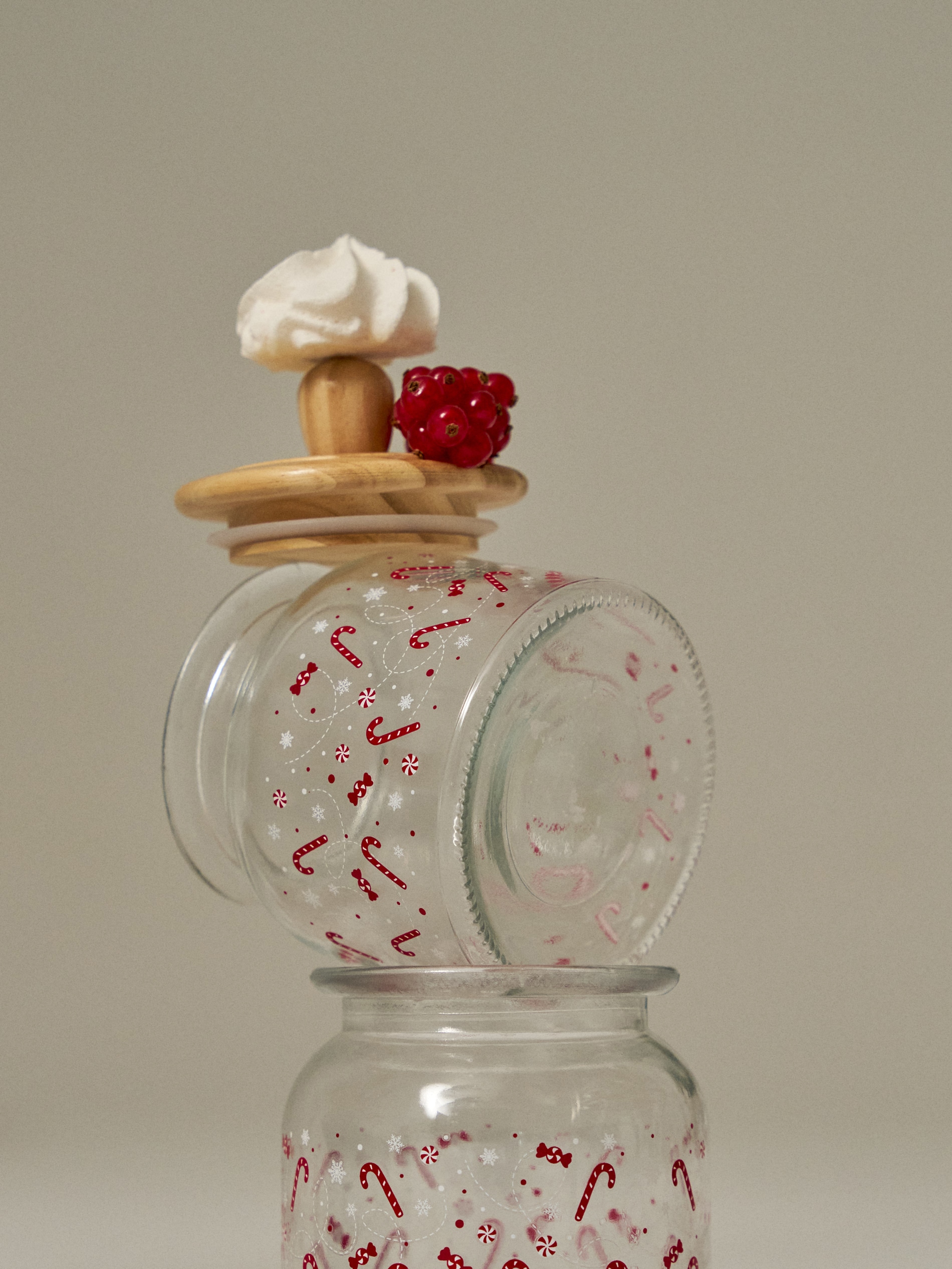 Sinsay - Χριστουγεννιάτικο βάζο με καπάκι - κοκκινο φωτογραφία