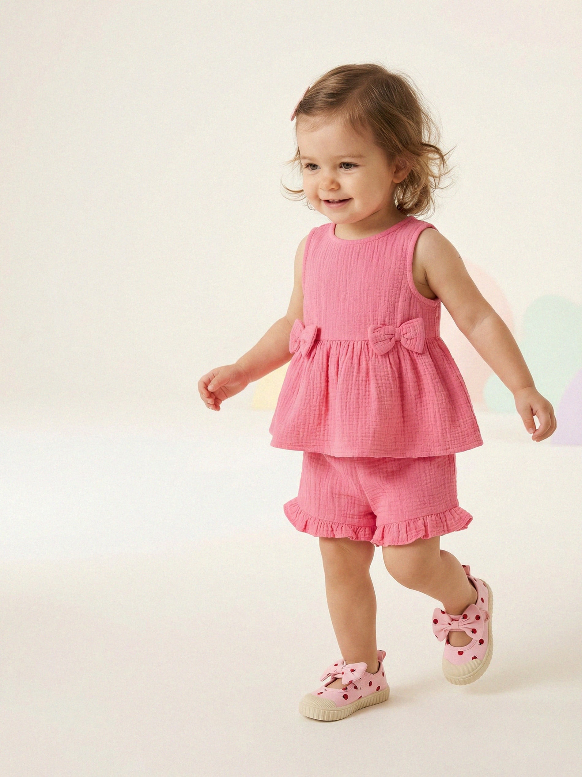 Sinsay - Komplet ze strukturalnej dzianiny z ozdobnymi kokardami - różowy