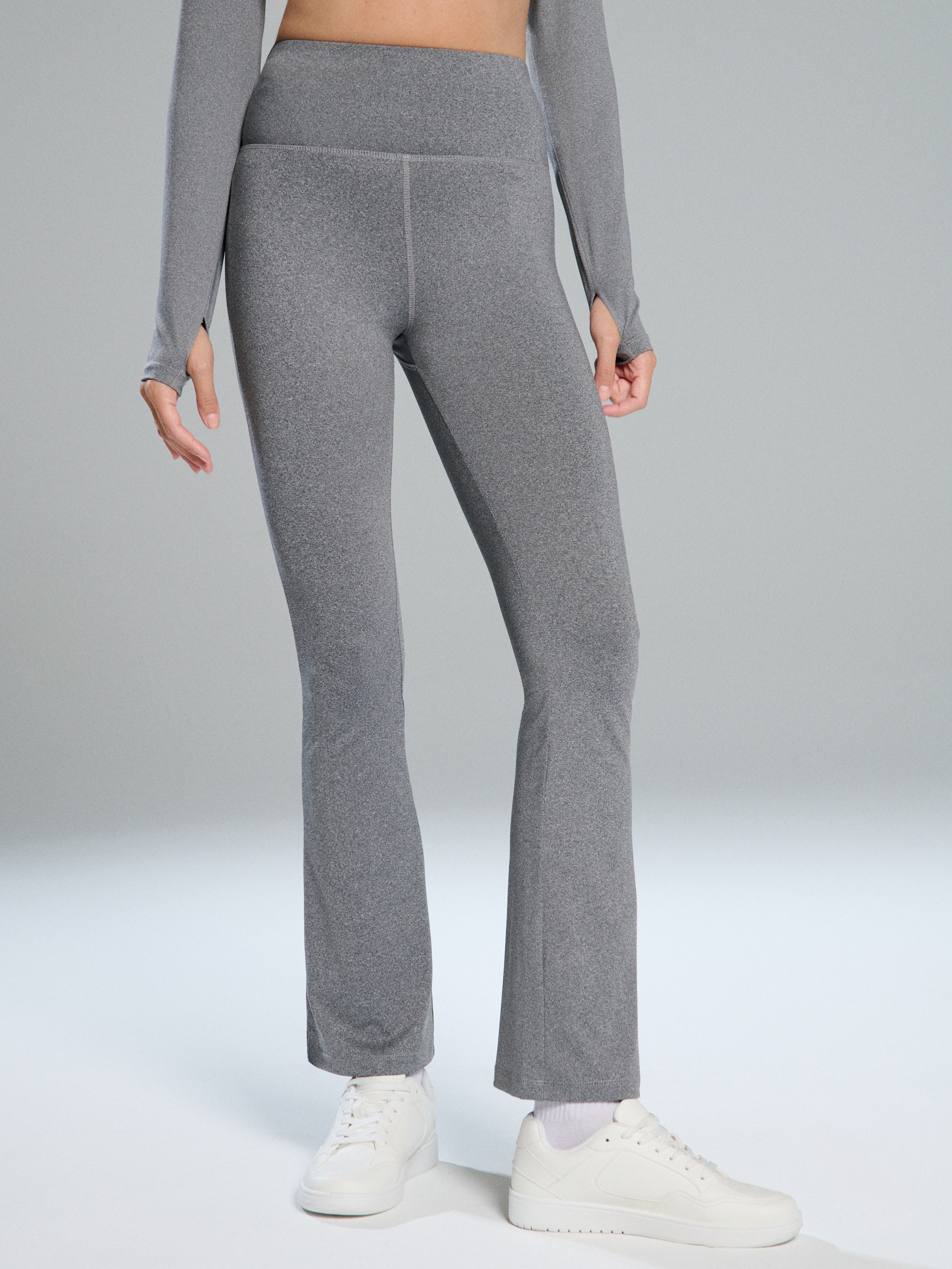 Sinsay - Spodnie sportowe ACTIVE - szary