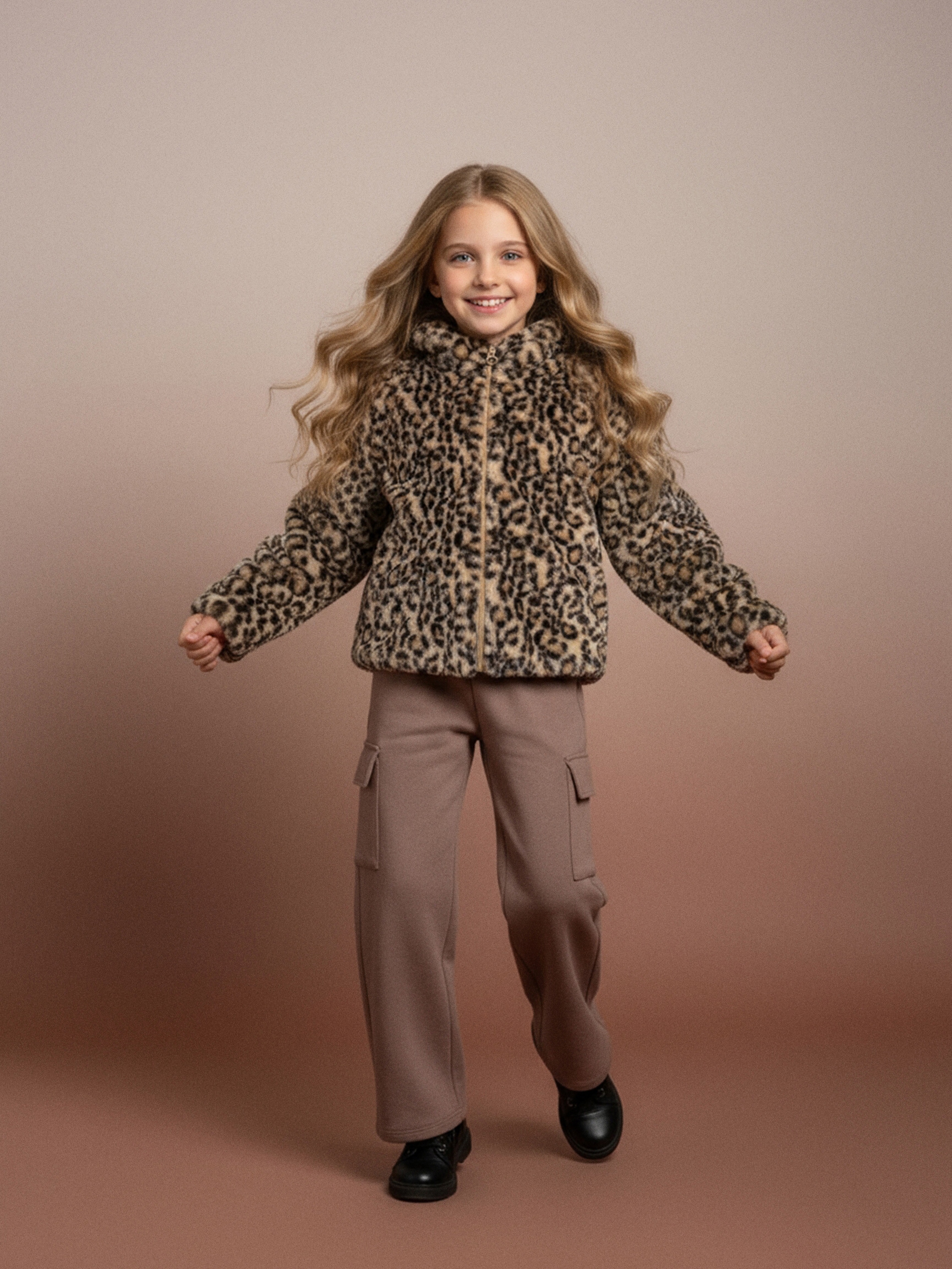 Sinsay - Puszysta kurtka z kapturem - beżowy